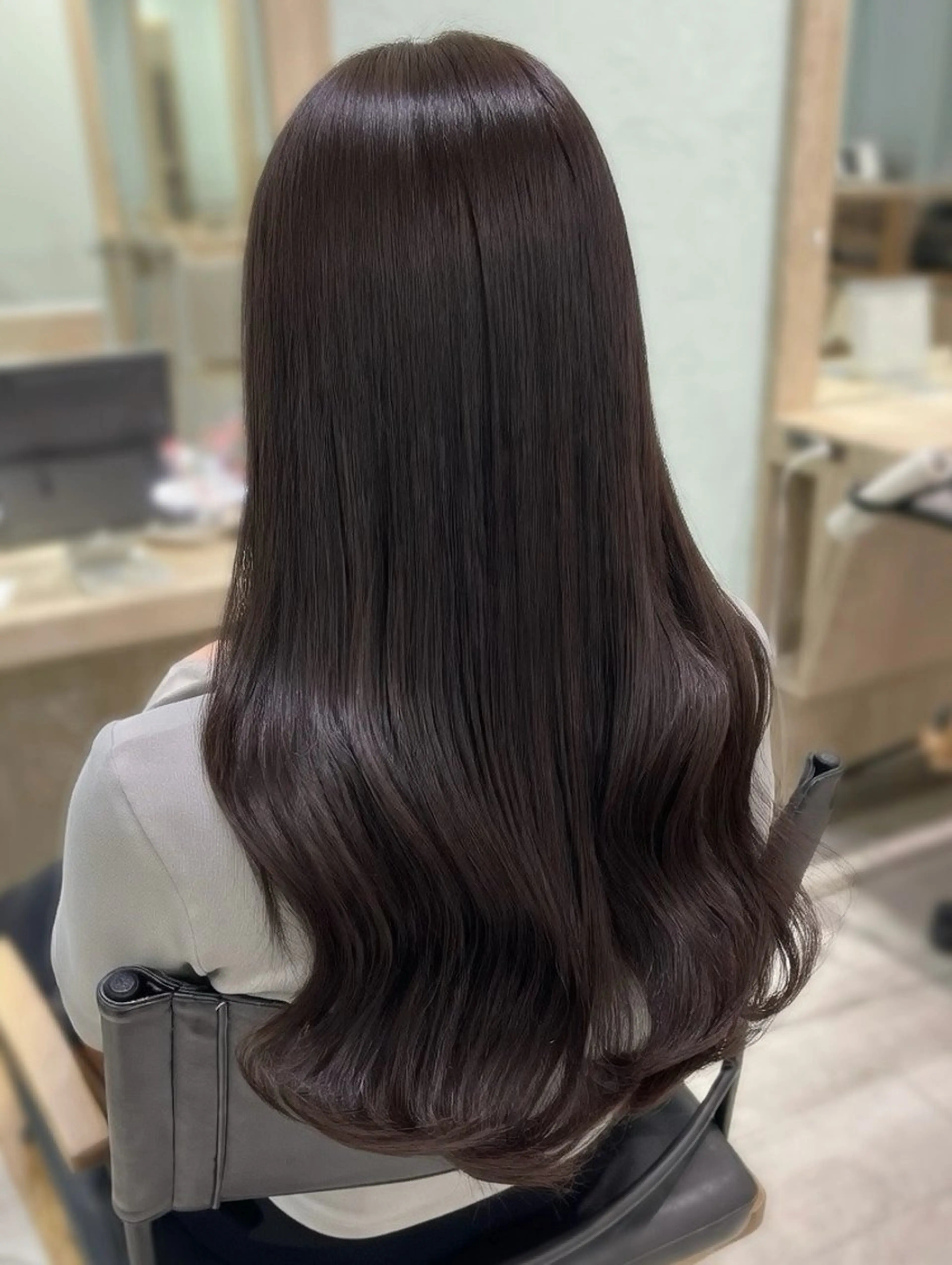 ロング カラー 透明感カラー カット ヘアカラー トリートメント 佐藤 魁人のヘアスタイル