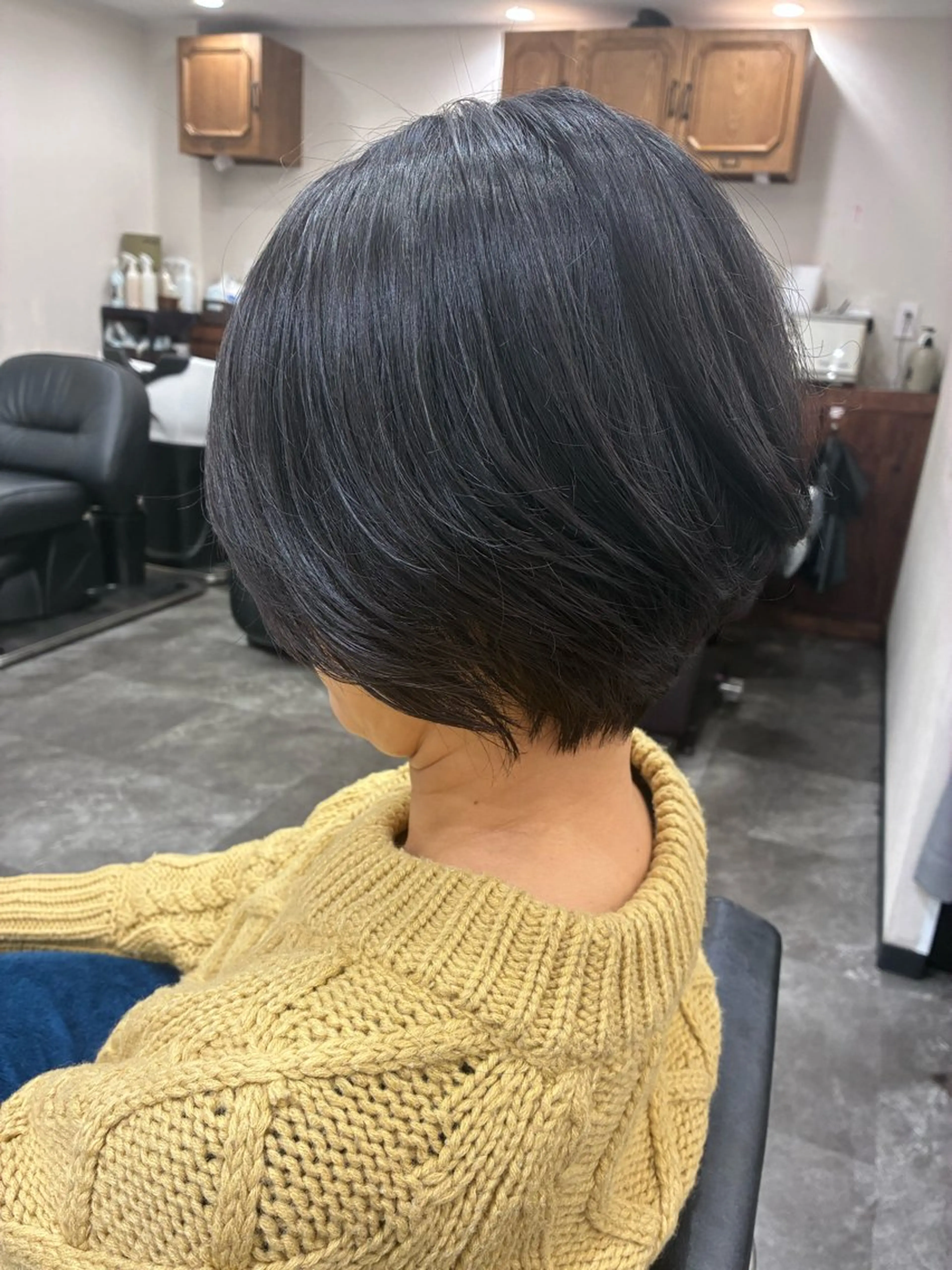 ショート カット ヘアカラー 五十嵐 満梨奈のヘアスタイル