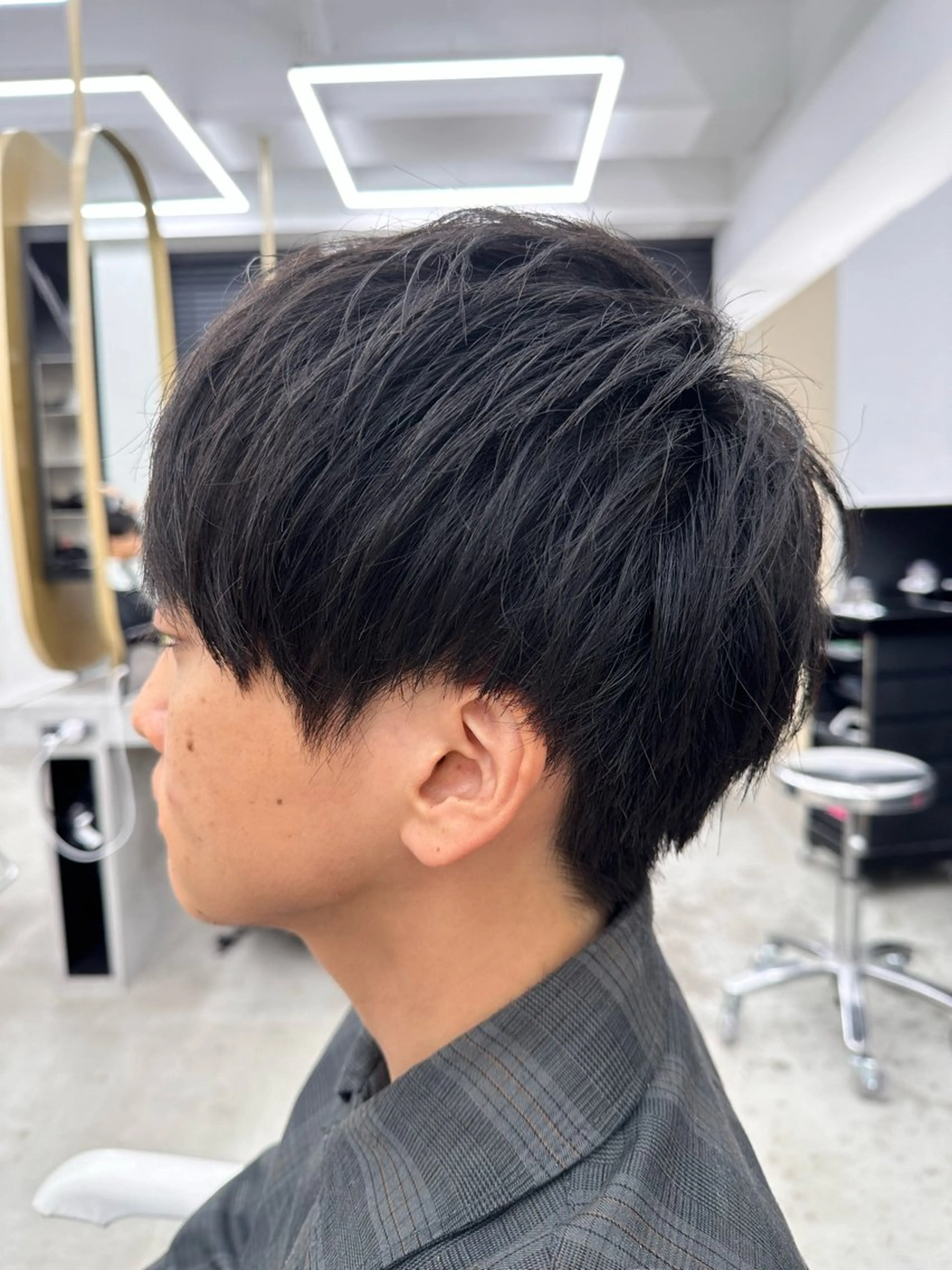 メンズ マッシュ 刈り上げ NISHI （ニシ）のヘアスタイル