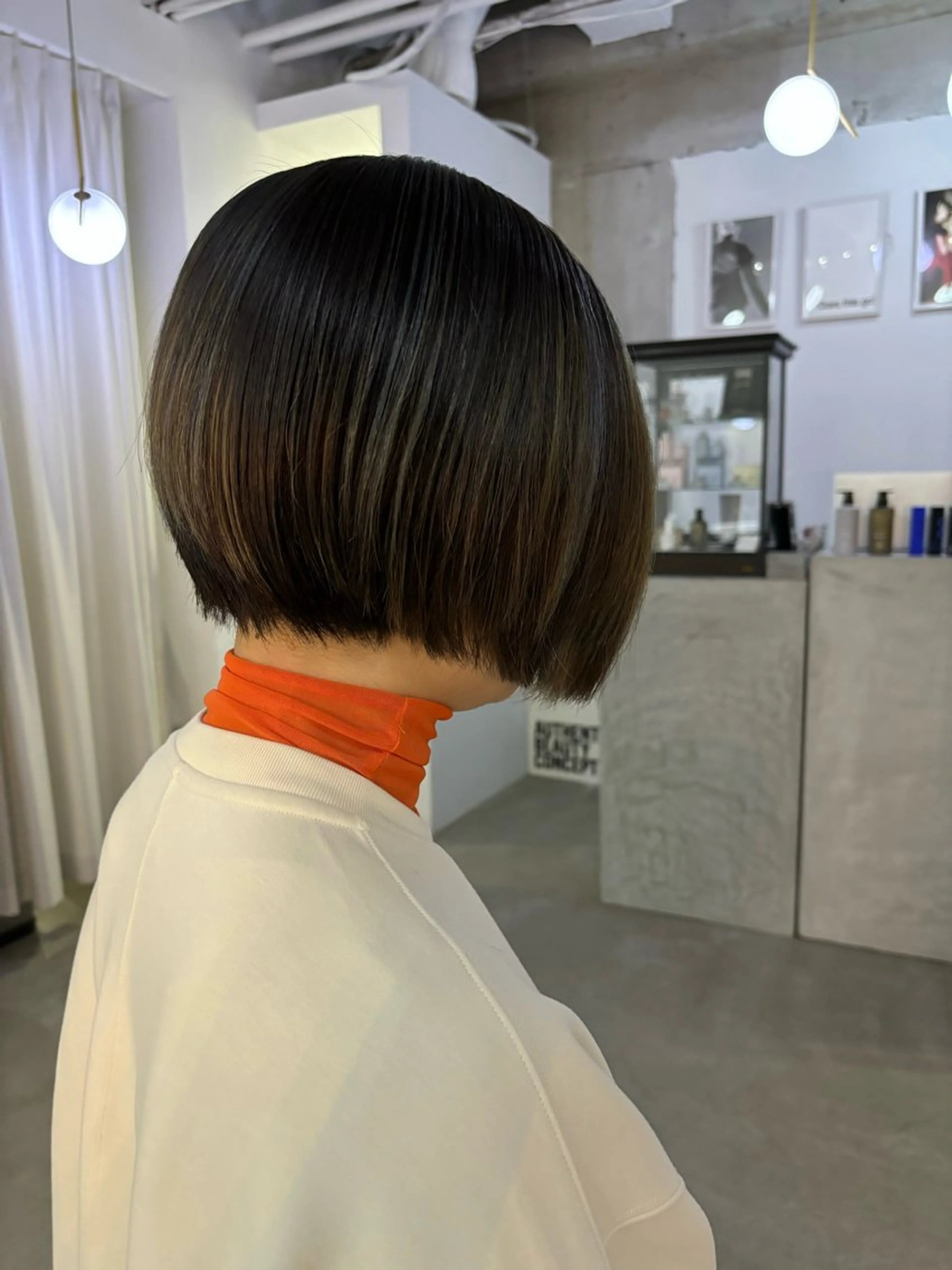 ショート カラー 杉水 葉月のヘアスタイル