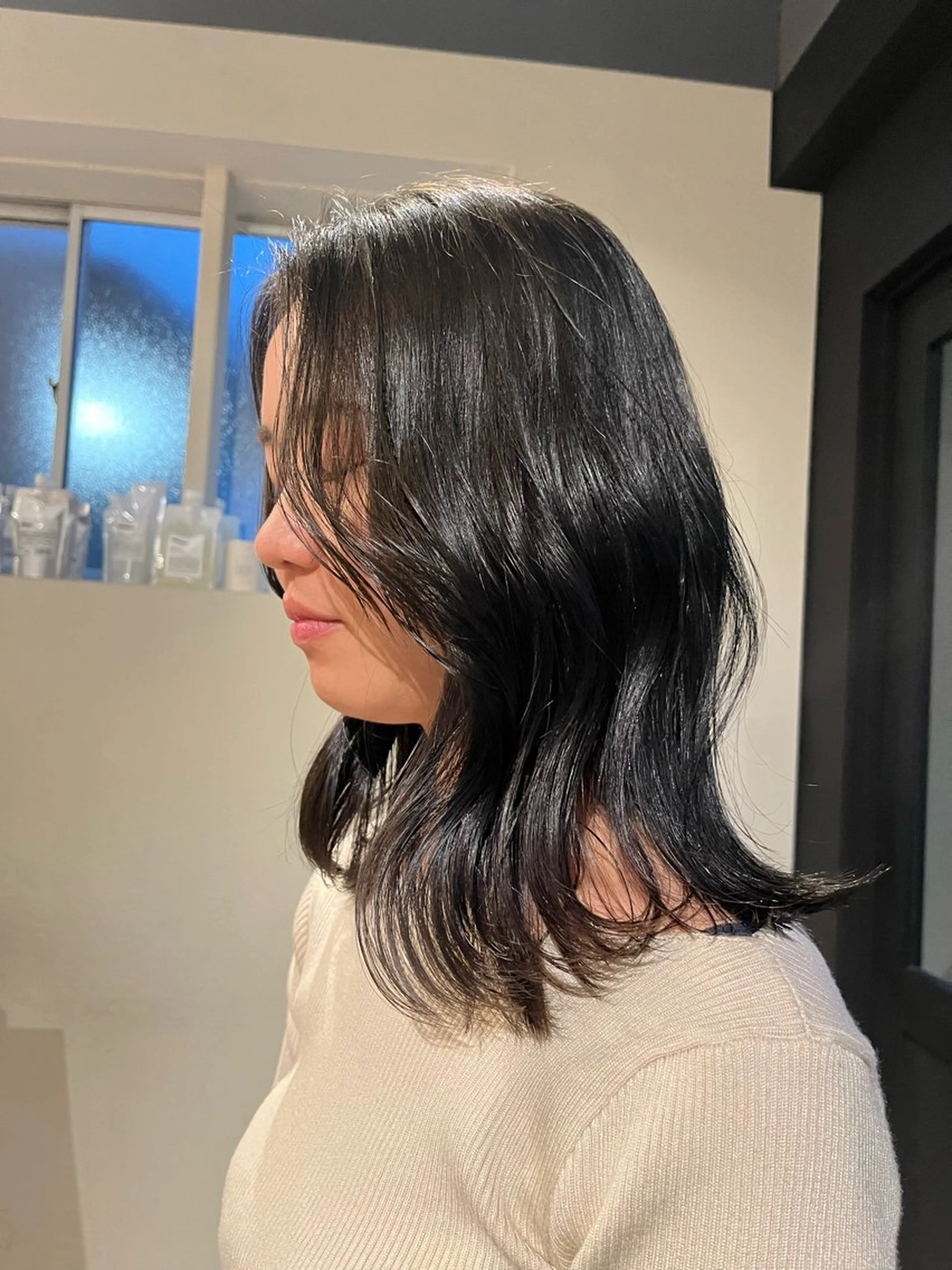 セミロング ハイトーン指名No. 1/レイヤー/みさきのヘアスタイル