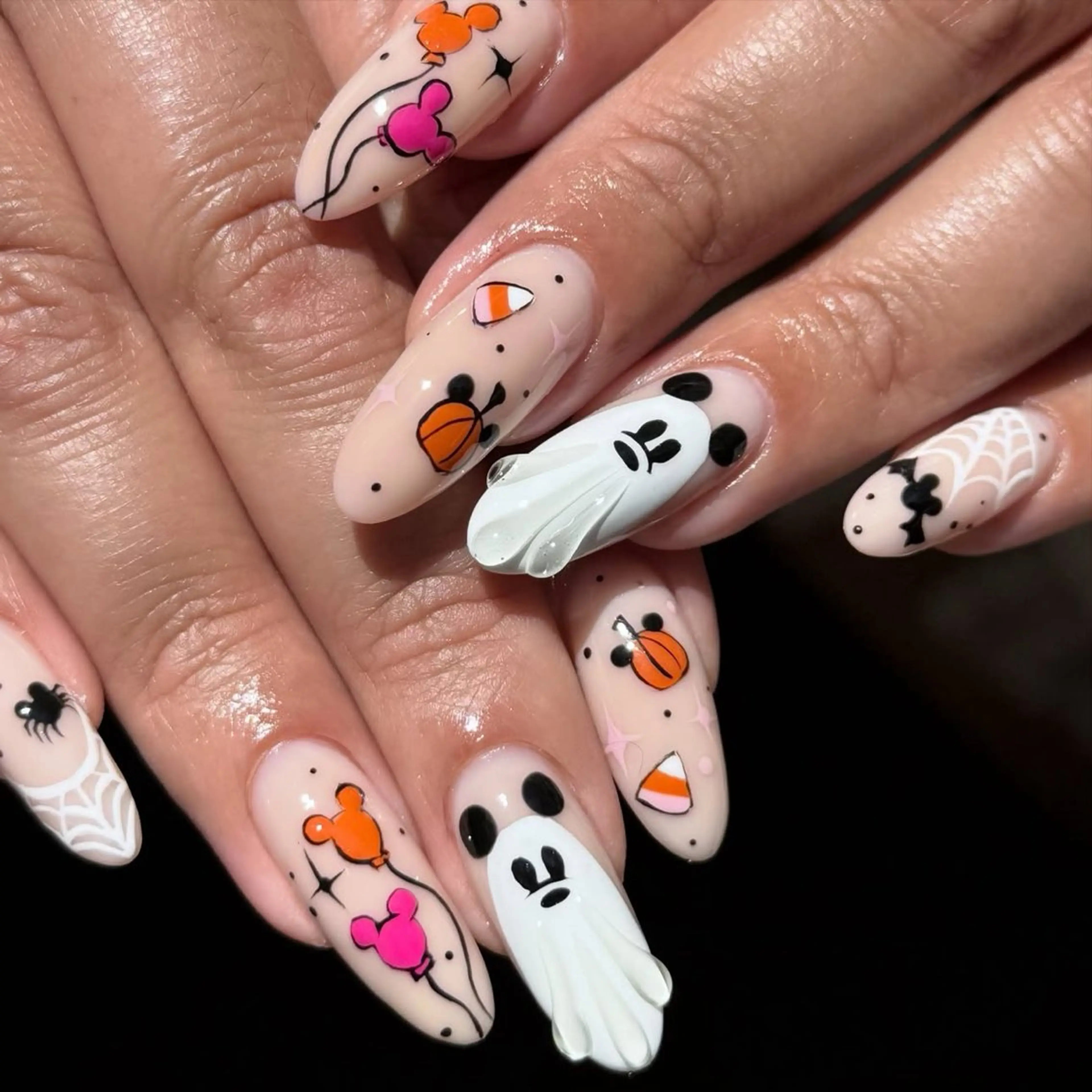 ネイル ハンドネイル ハンドケア Nova Nail Nambaのネイルデザイン