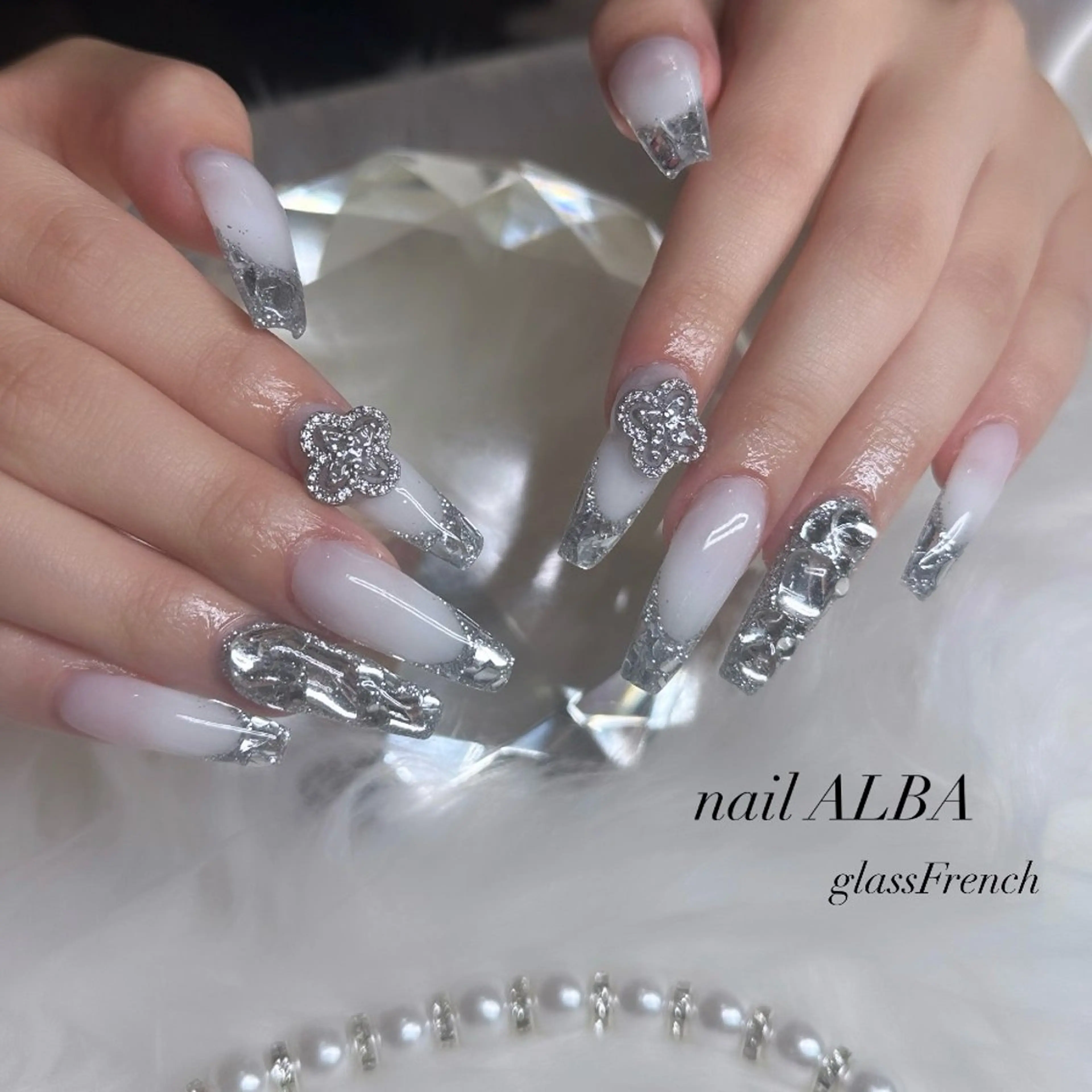 ネイル 加納 莉音のネイルデザイン