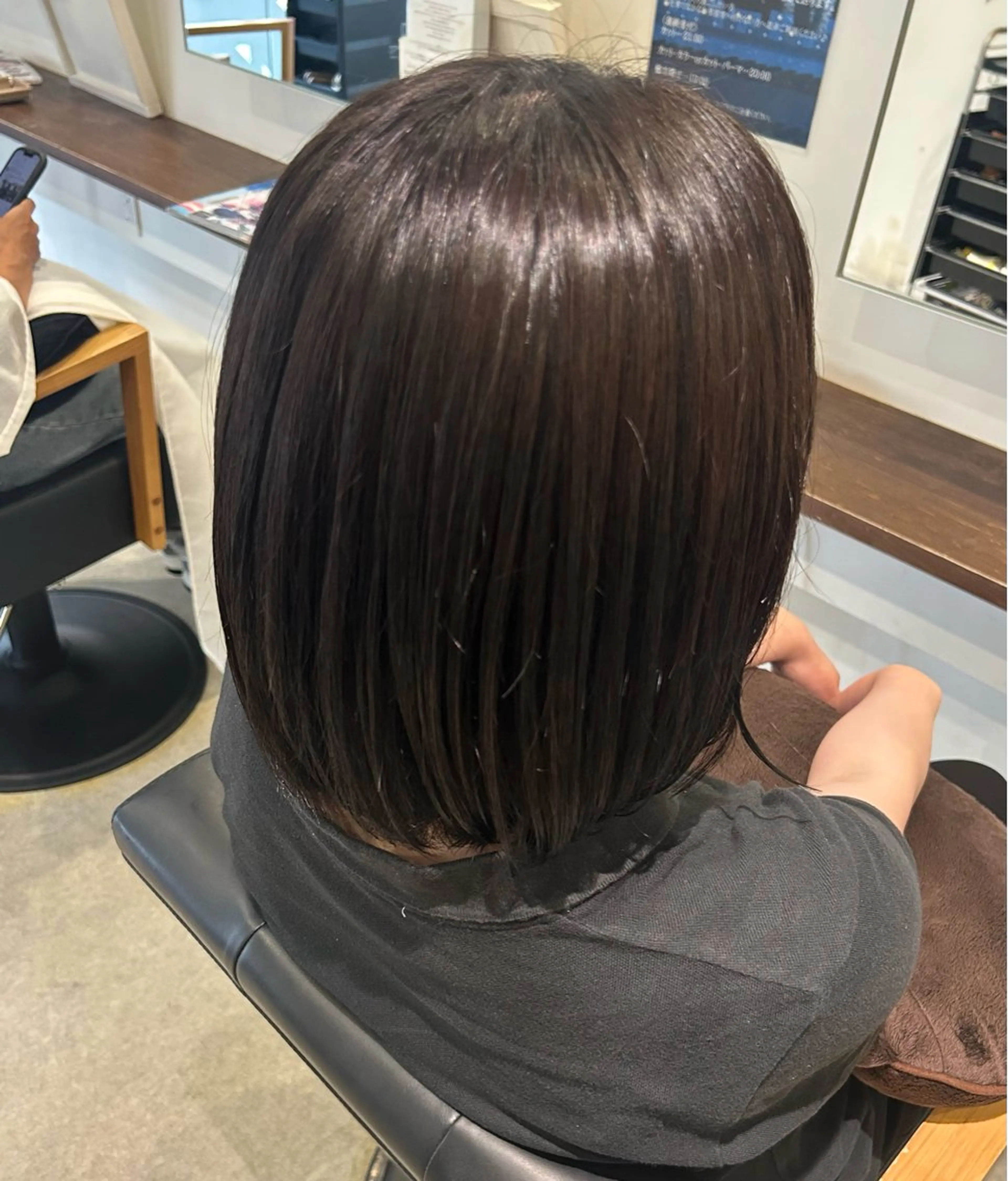ミディアム カラー ヘアカラー 江川 輝星のヘアスタイル