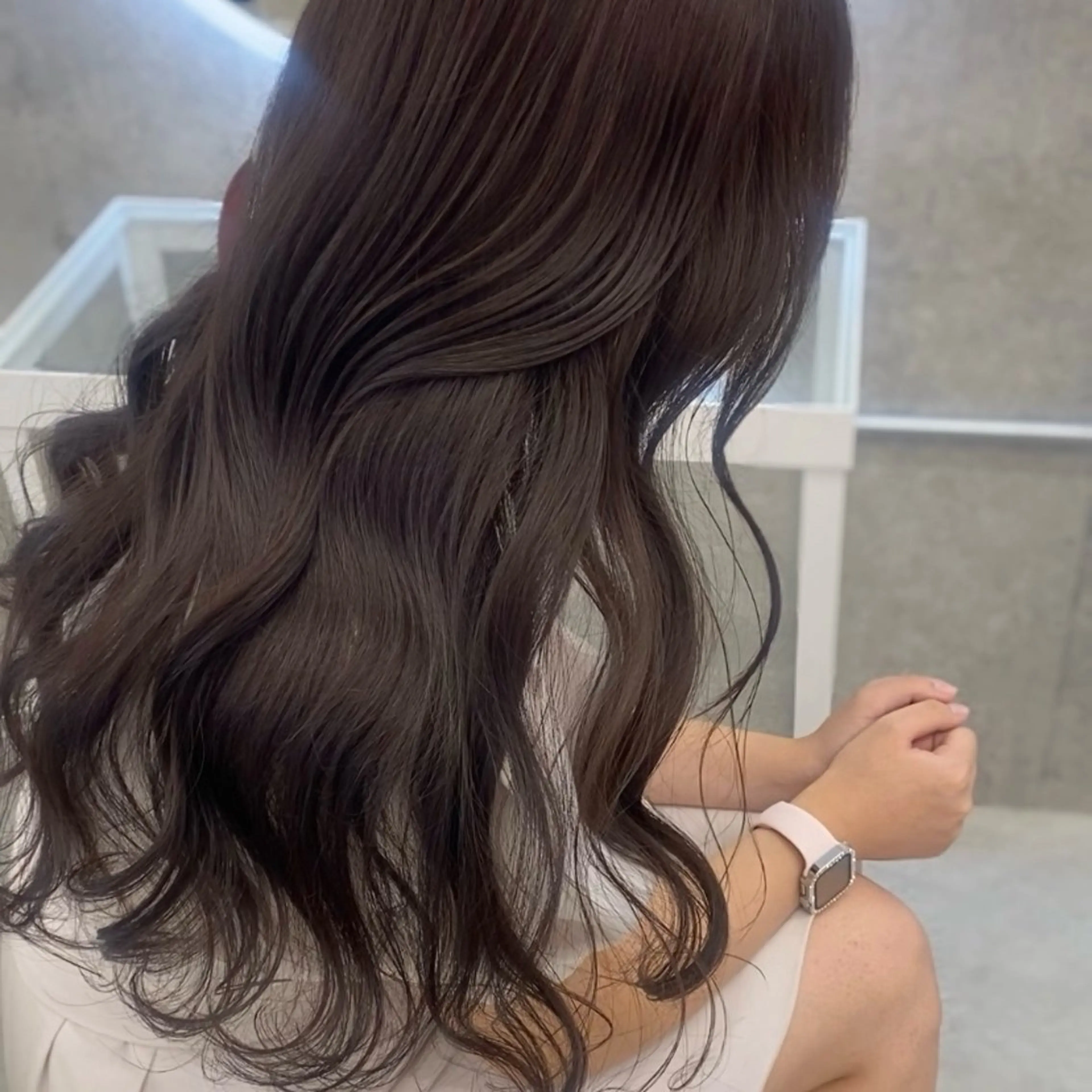 ロング カット ヘアカラー トリートメント 韓国レイヤー/透明感 カラー🦋mioのヘアスタイル