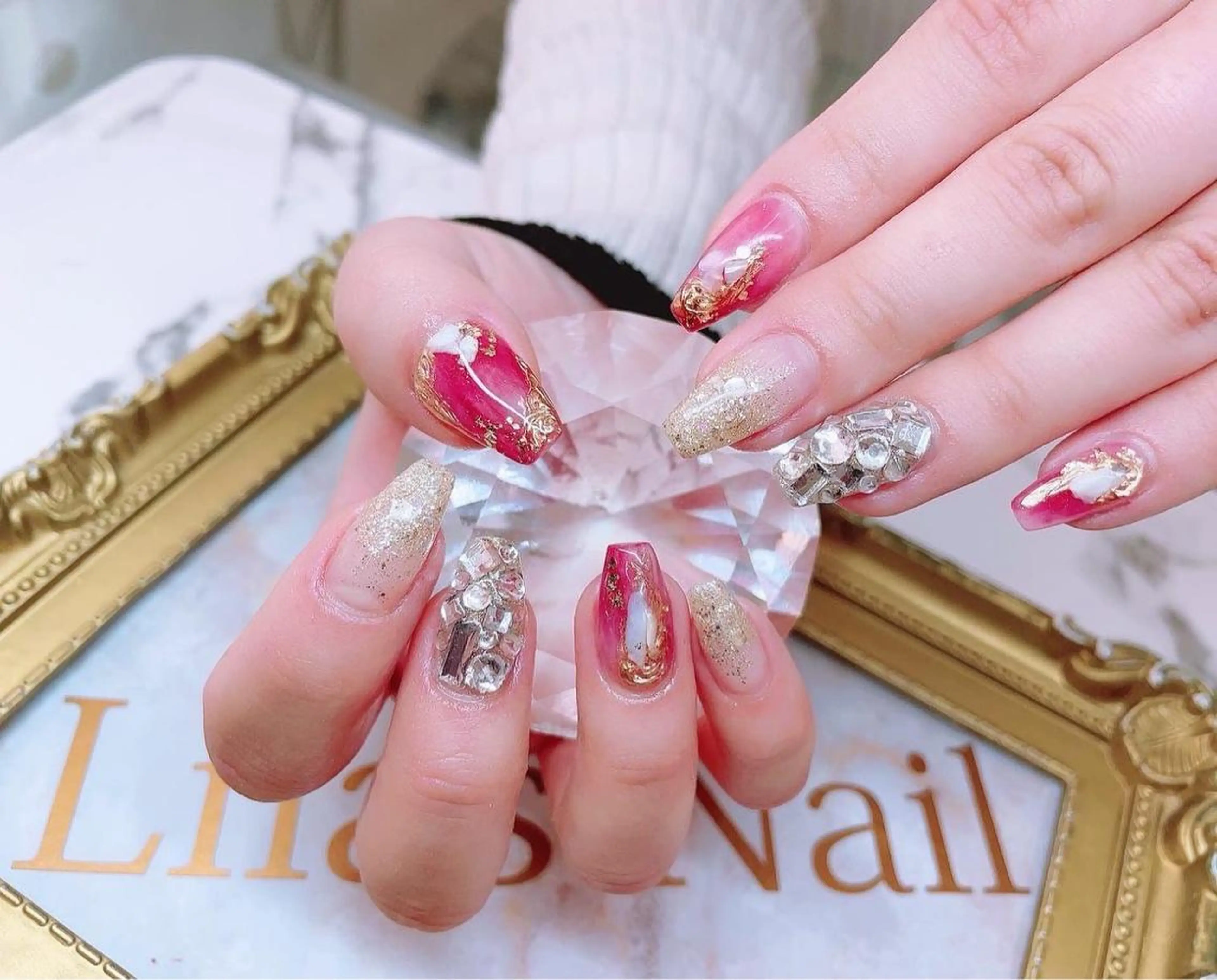 ネイル ジェルネイル ハードジェル キラキラネイル ロングネイル マグネットネイル Lilas Nailのネイルデザイン