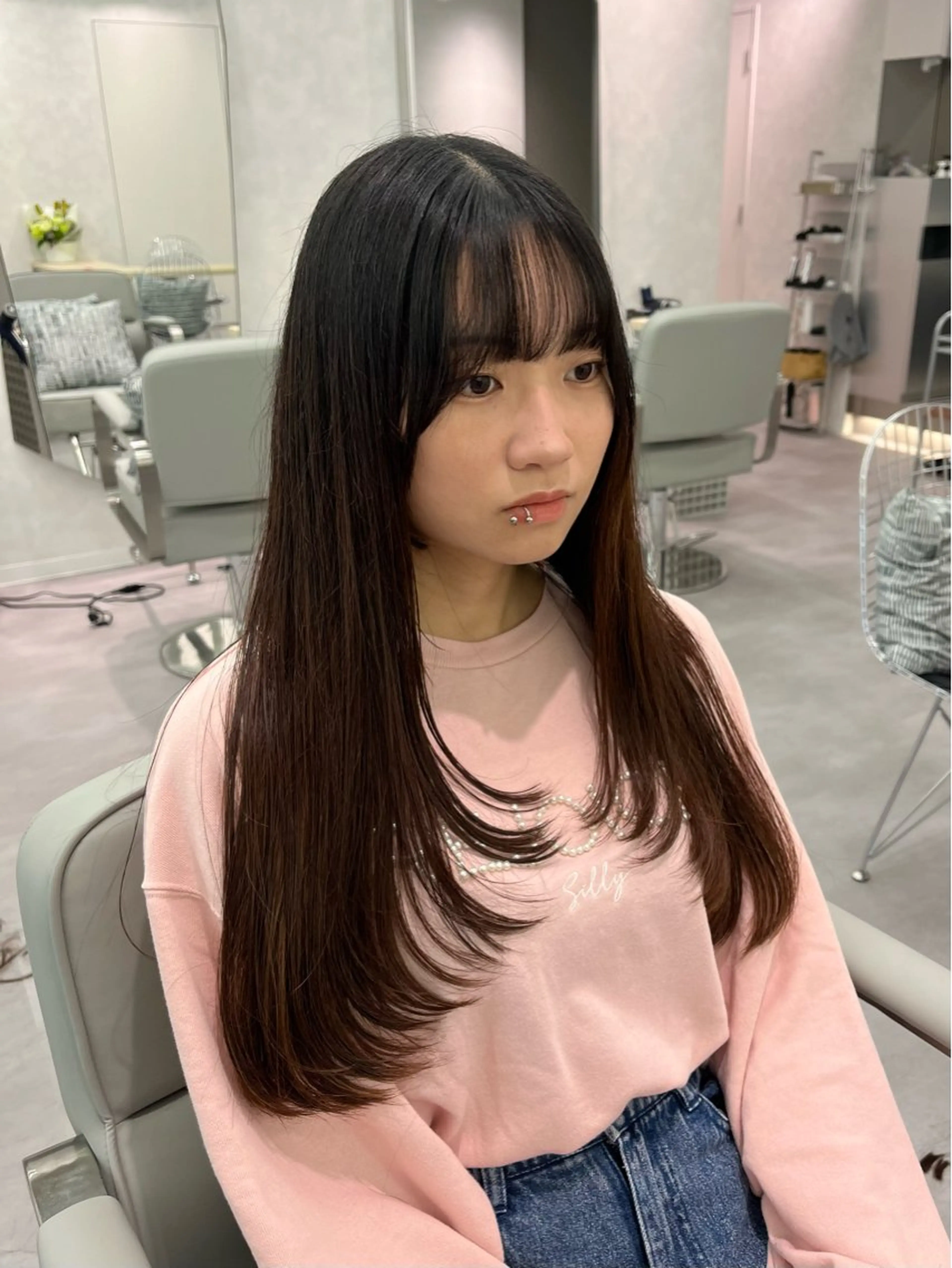 ロング カラー ヘアアレンジ hazuki🐈‍⬛ 透明感カラーのヘアスタイル
