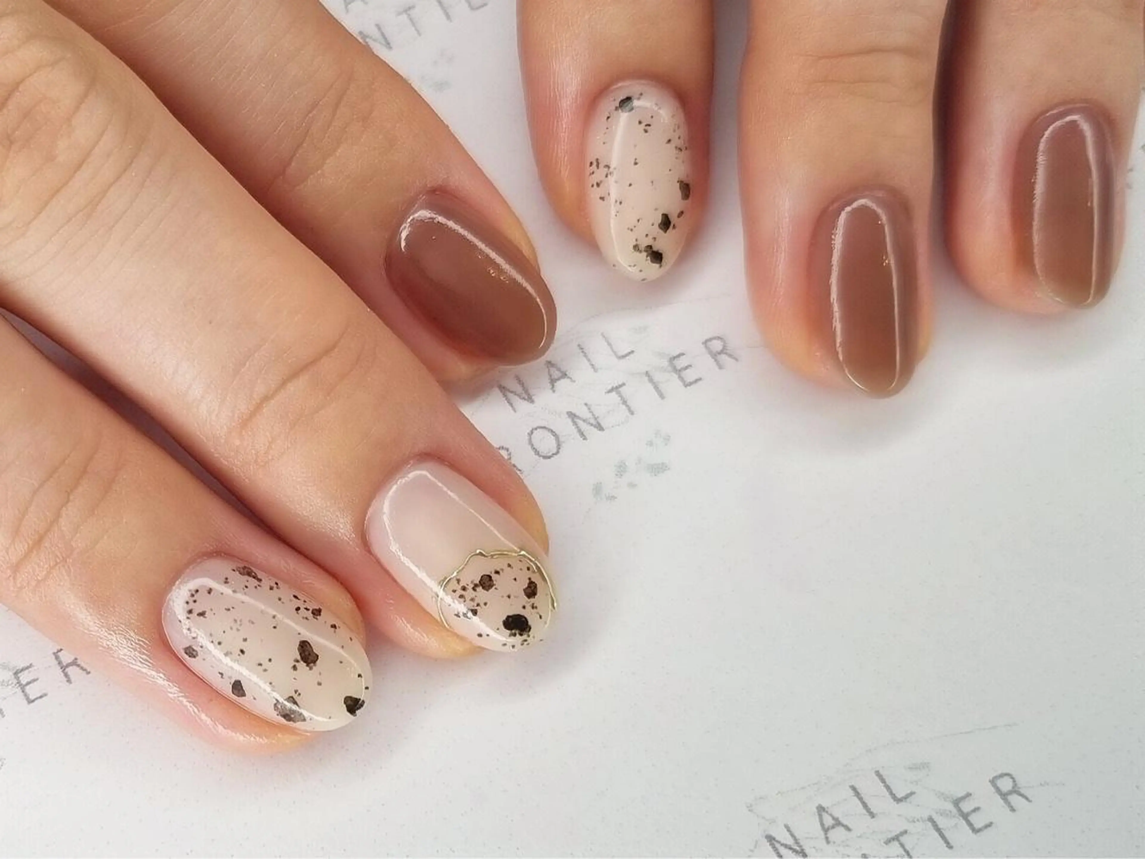 ネイル ラメ(グリッター) ミラーネイル ワンカラーネイル 吉祥寺🌟 ネイルフロンティアのネイルデザイン