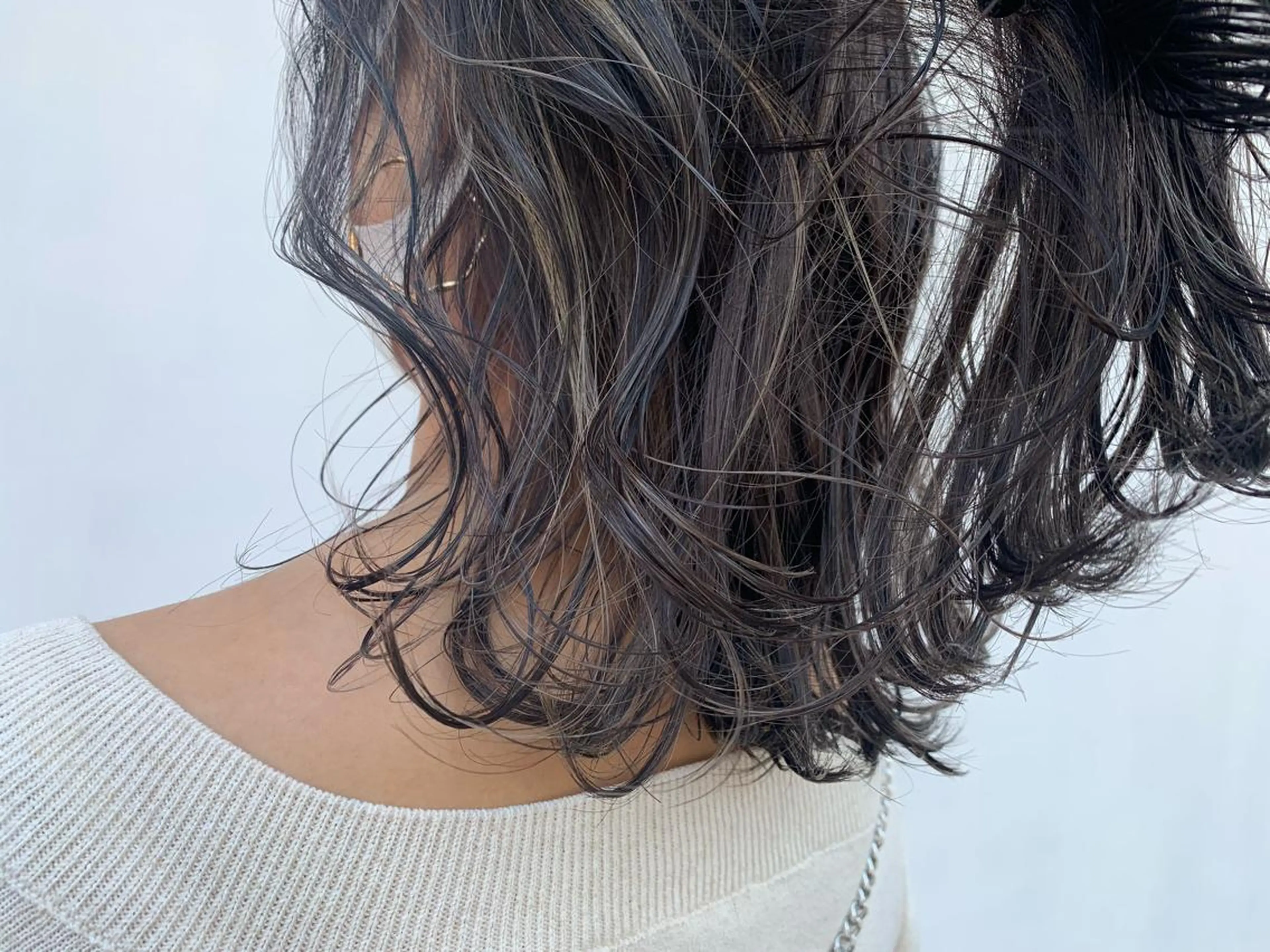 ミディアム カット ヘアカラー ショートスタイル /tomo.のヘアスタイル