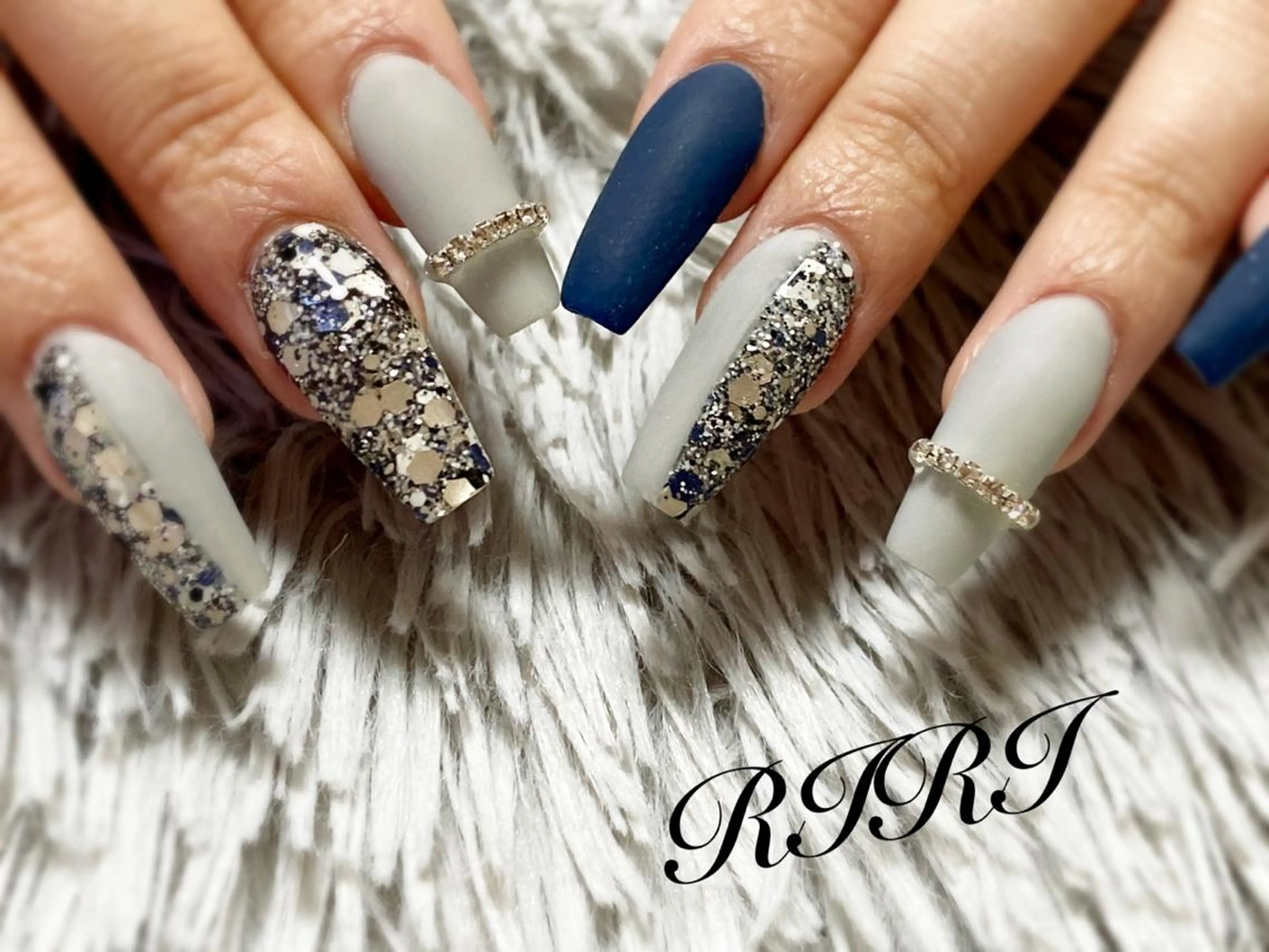 ネイル ハンドネイル riri オーナーのネイルデザイン