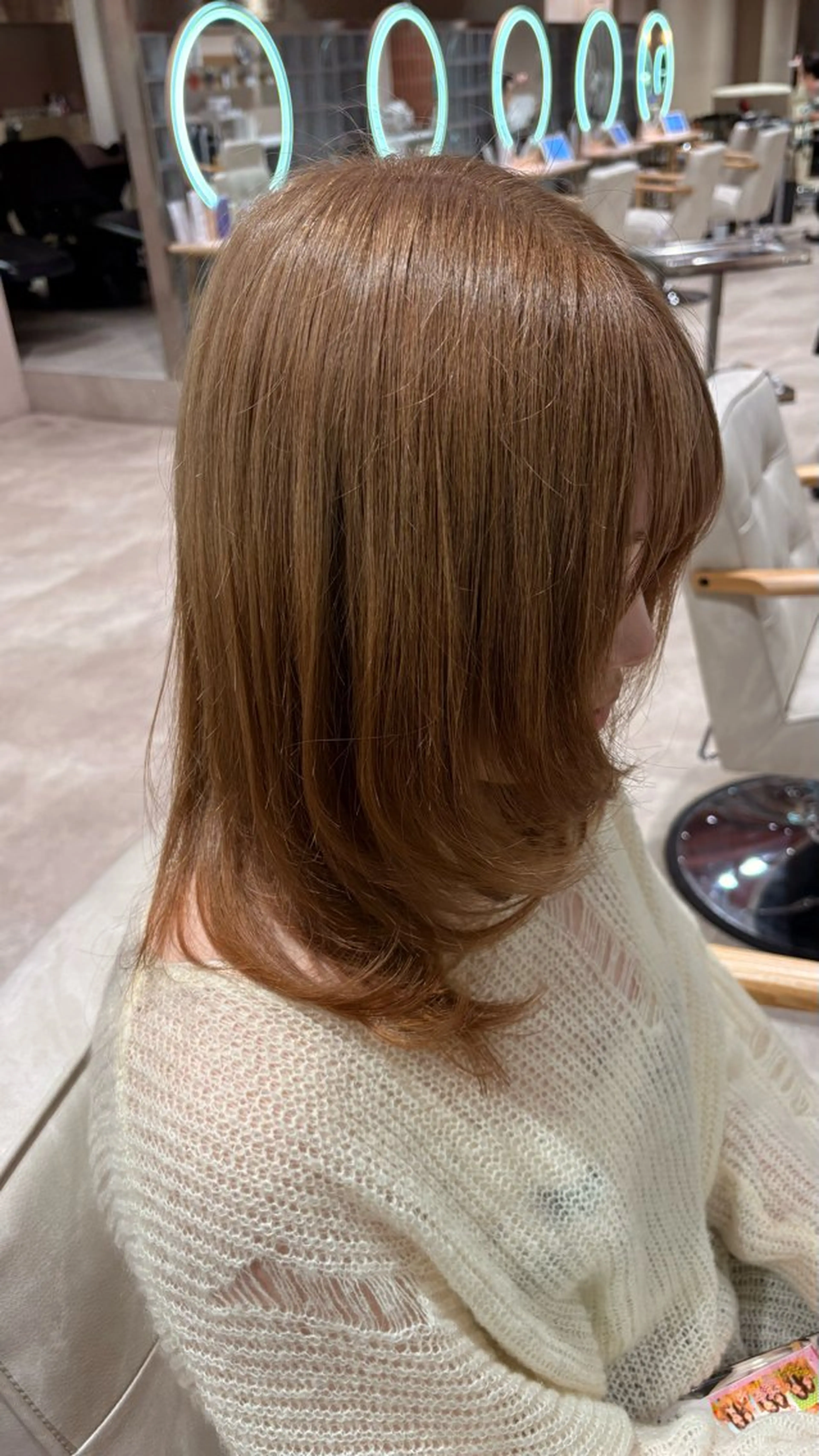 セミロング カラー ブリーチ 透明感カラー ダブルカラー zest bis /anju🌺✨のヘアスタイル