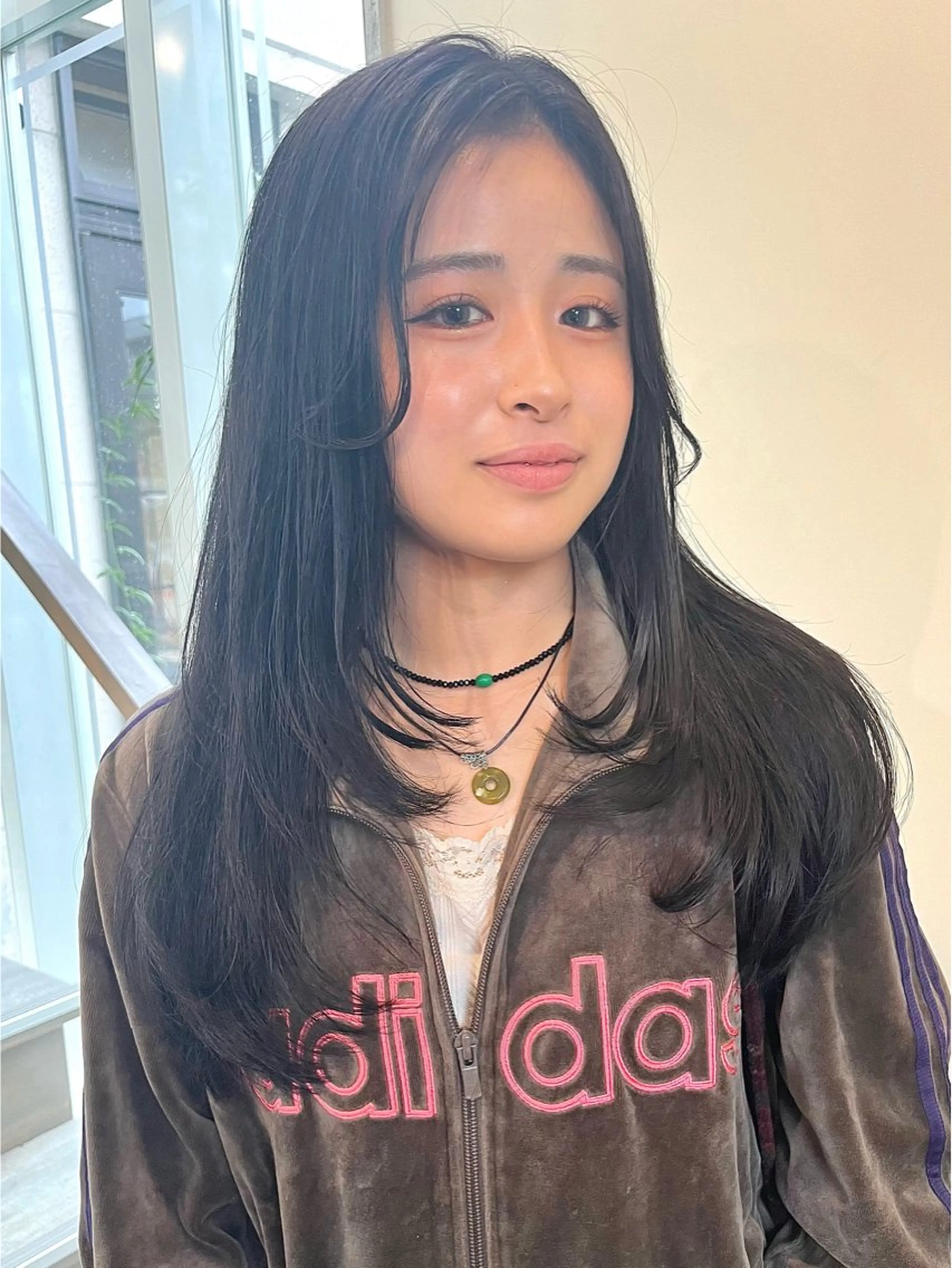 ロング くびれヘア 顔周りカット 韓国風ヘア レイヤーカット 似合わせカット カット ヘアカラー トリートメント 💫レイヤーカット✨ 透明感カラー工藤雄大のヘアスタイル