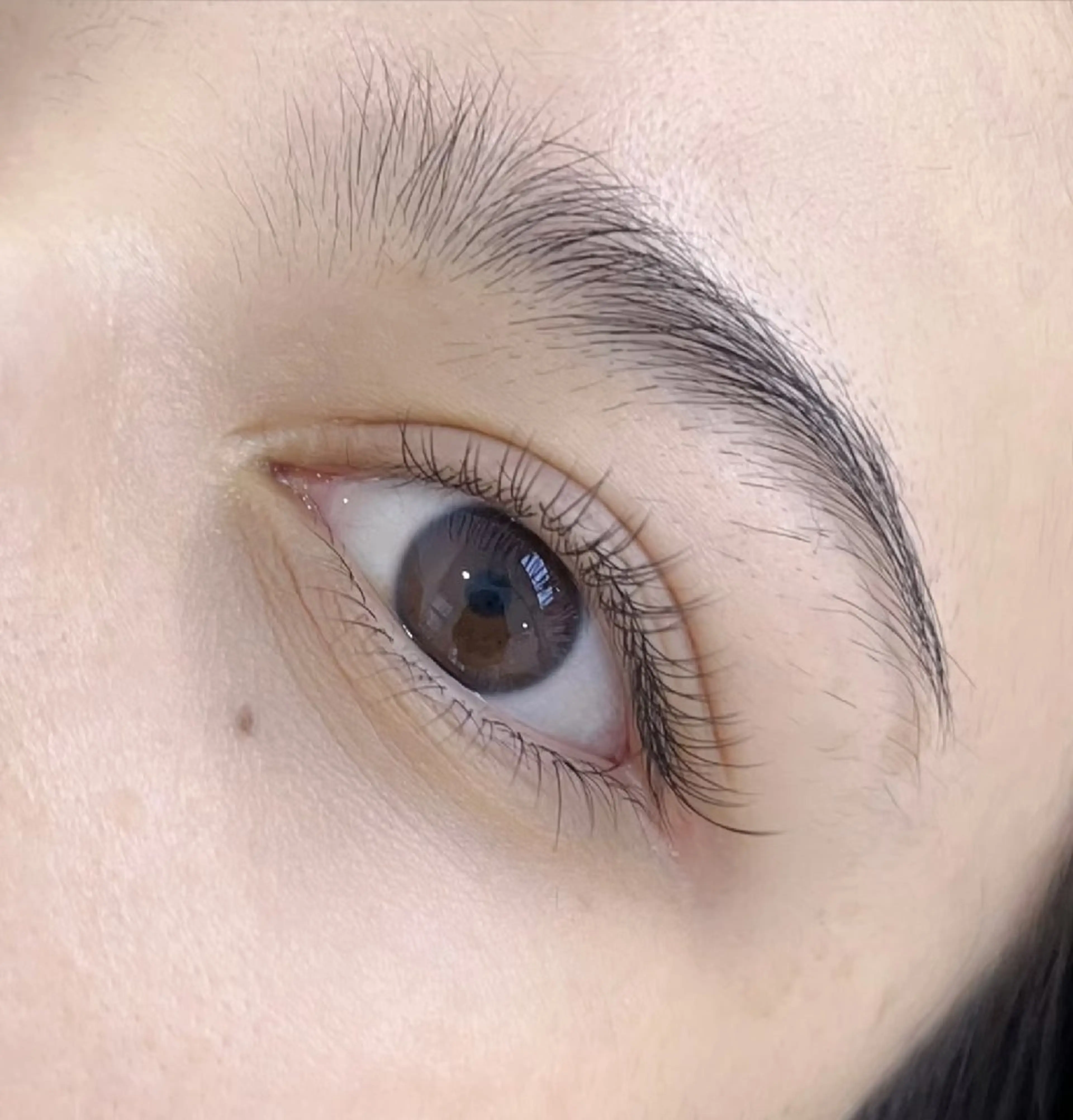 マツエク・マツパ フラットラッシュ マツエク LB美容サロン　池袋東口店所属・古賀 みゆのマツエク・マツパデザイン