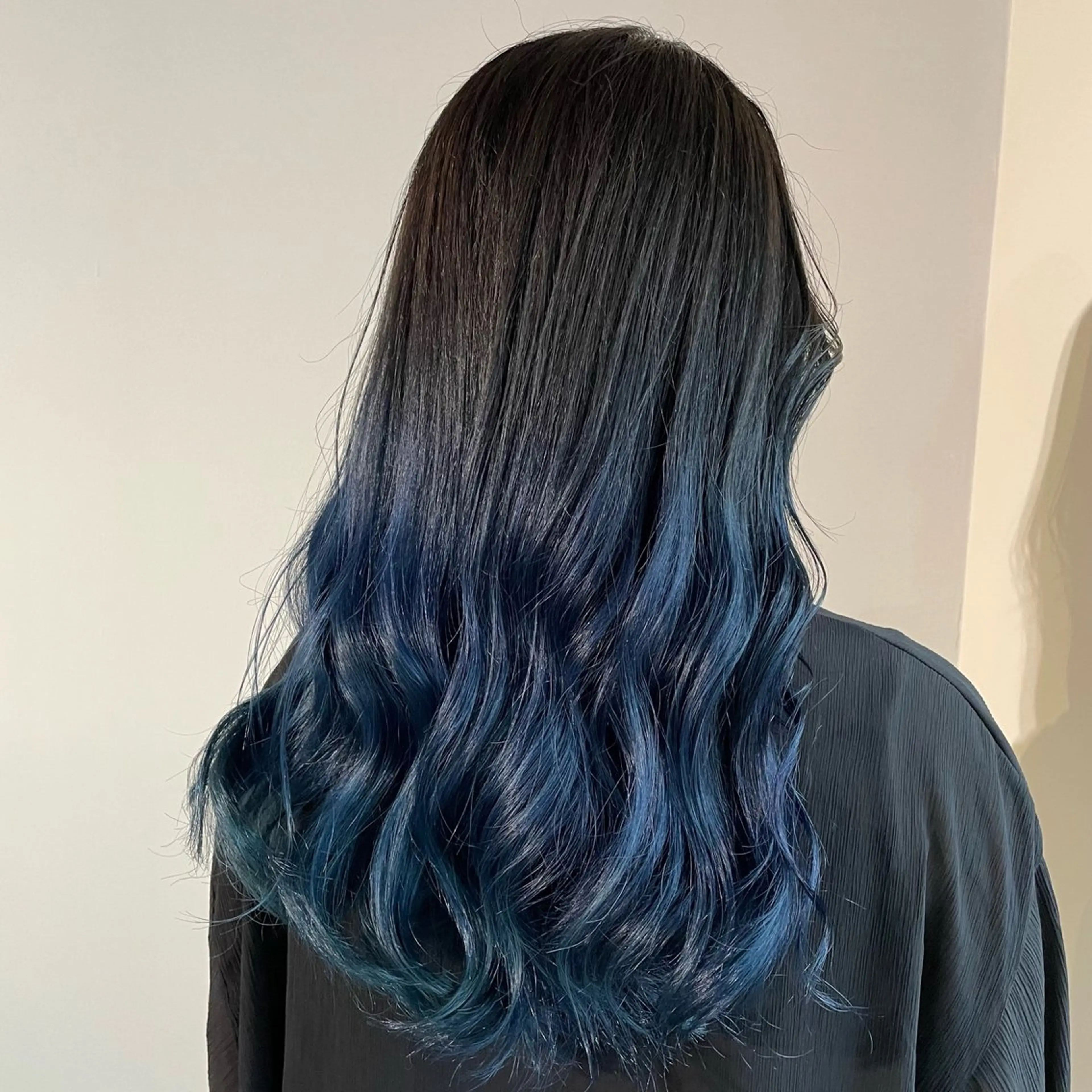 ロング カラー ヘアアレンジ バレイヤージュ ブリーチ ケアブリーチ ダブルカラー イヤリングカラー カット ヘアカラー トリートメント 🌜 Lulu 🌛 公式/大通のヘアスタイル