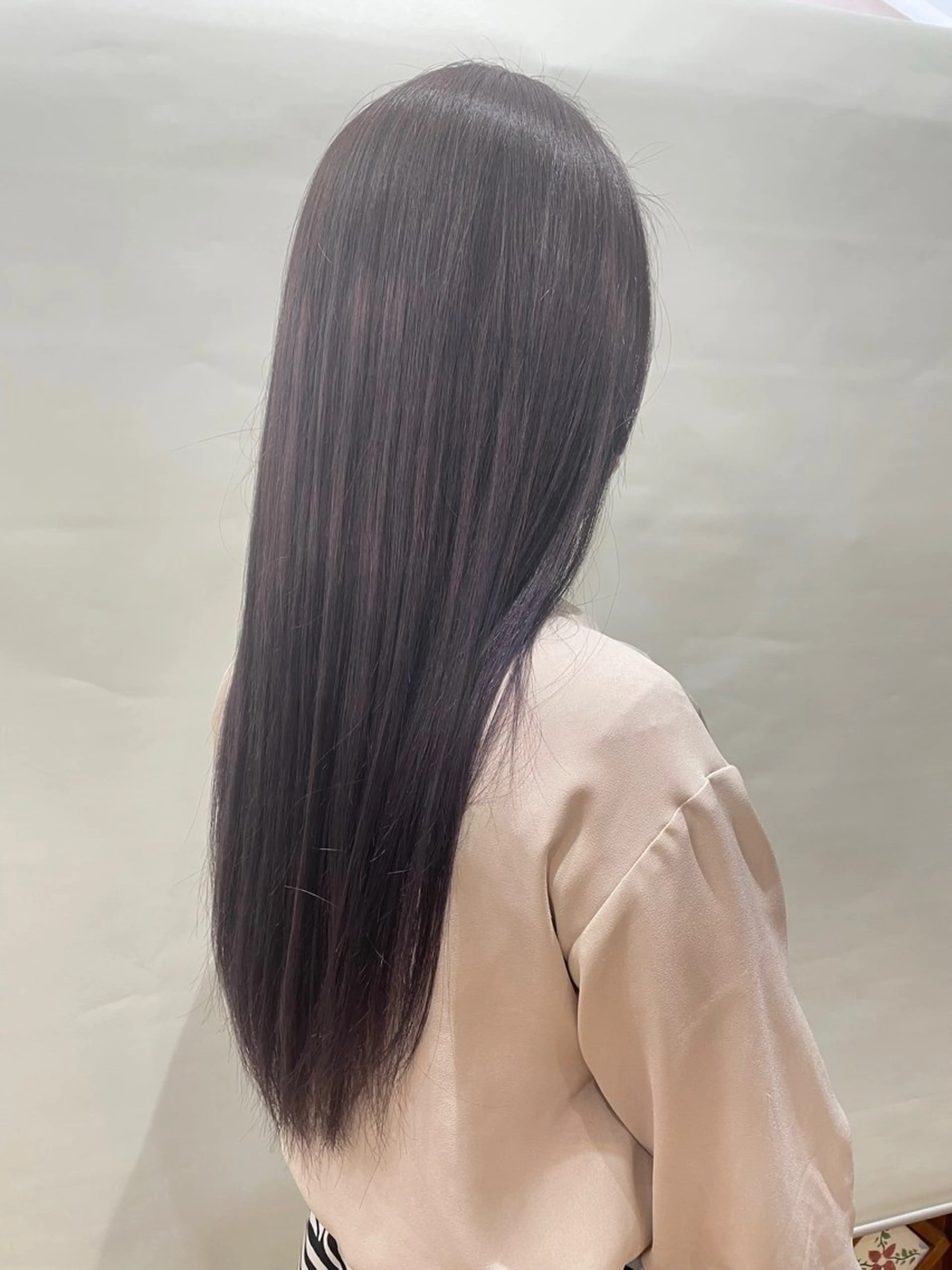 ロング カラー ラベンダーカラー 欠畑 瑠奈のヘアスタイル