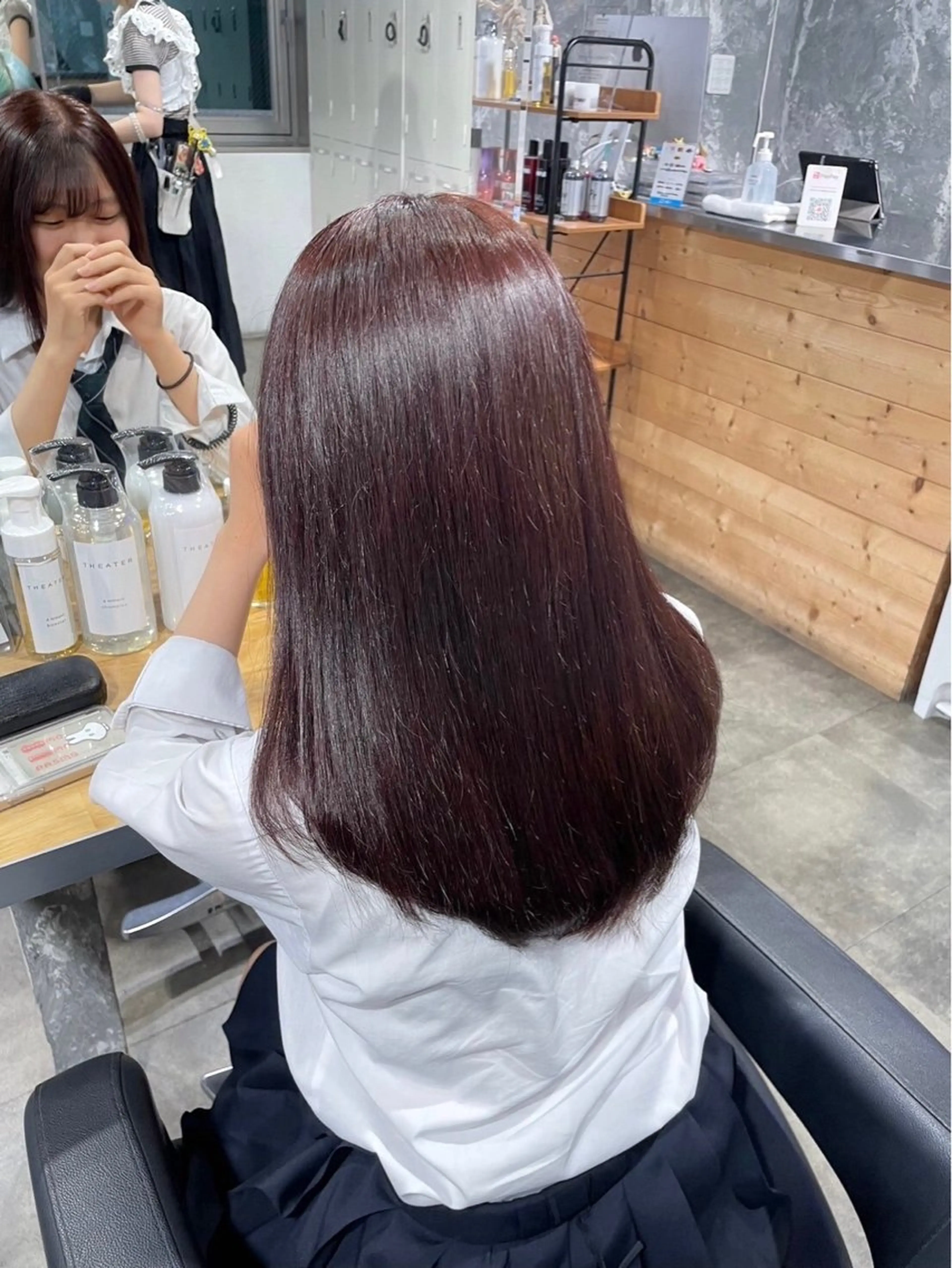 セミロング カラー ヘアアレンジ 🫧モテる💗ダメー ジレスハイトーン🫧のヘアスタイル