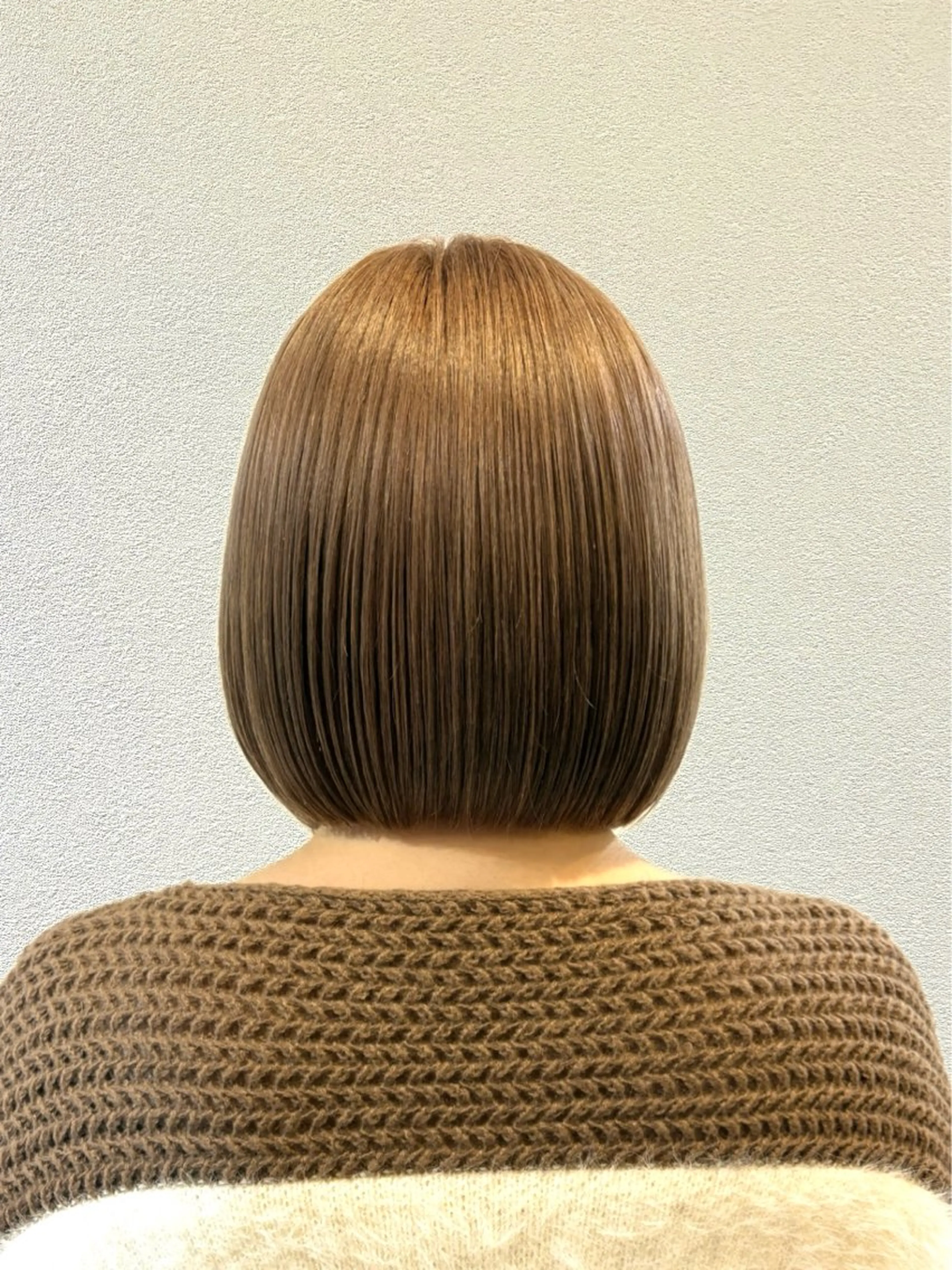 ショート ボブ カット トリートメント ショート/レイヤー/ ボブ/安本和史のヘアスタイル