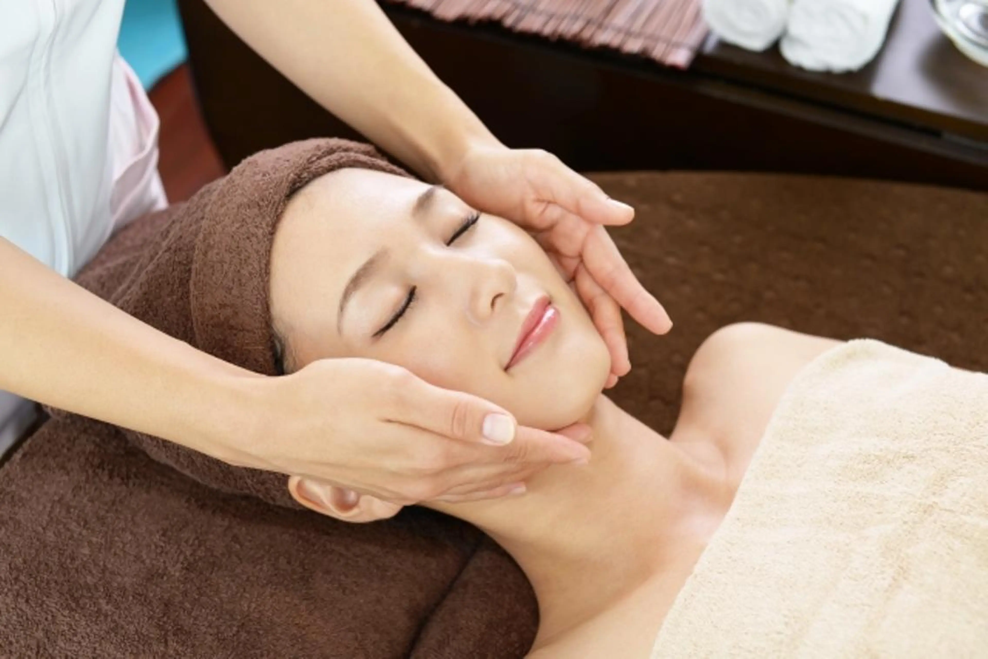 💎光フェイシャル💎毛穴・くすみケア💎透明感UPで素肌美人へ✨🎀¥15980→3980の写真