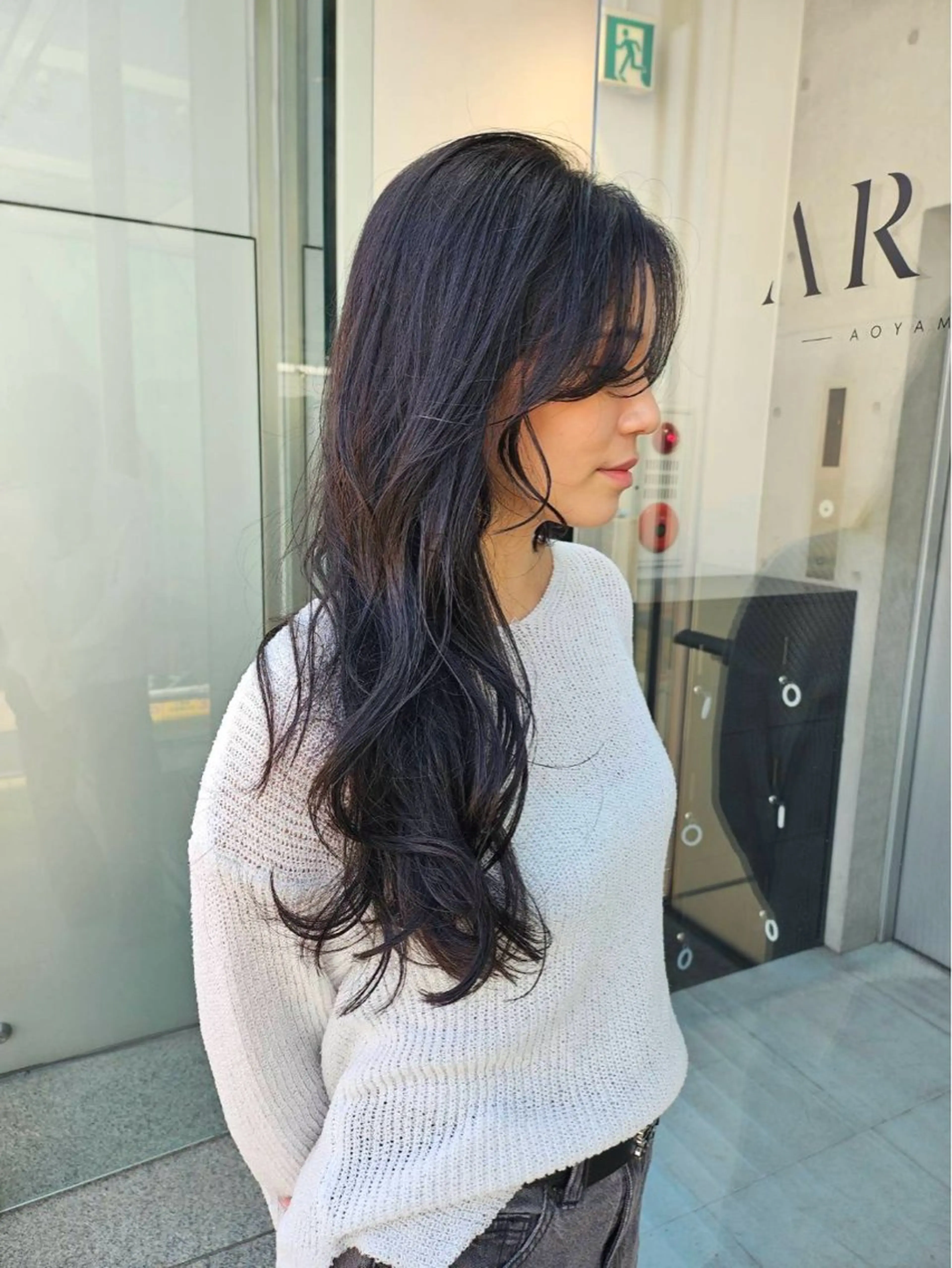 セミロング カラー ダークグレー ダークグレージュ グレージュ ヘアカラー トリートメント 【銀座】艶髪/上品な カラー特化/涼/駅近のヘアスタイル