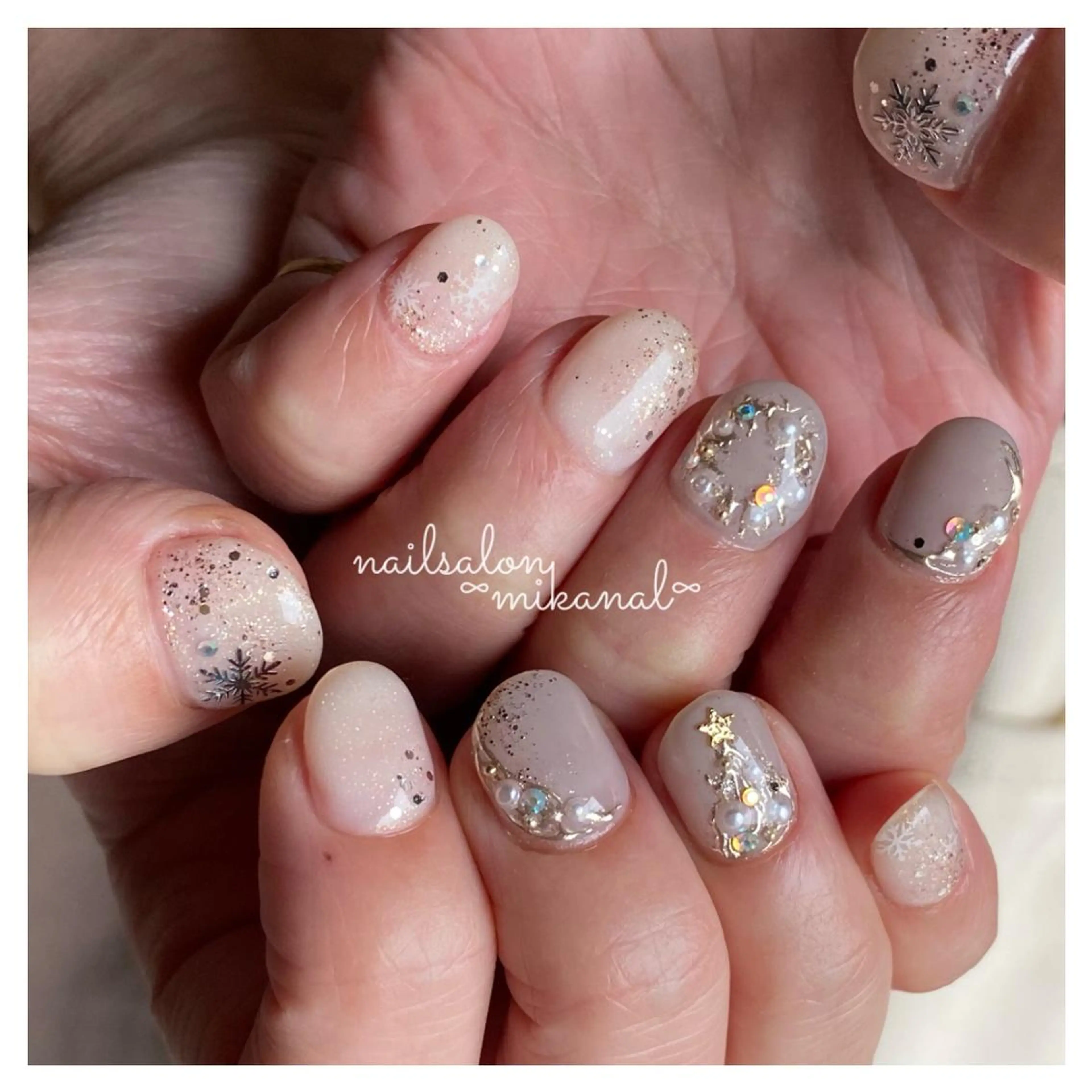 ネイル 冬ネイル クリスマス ハンドネイル nailsalon ∞ ﾐｶﾅﾙ ∞のネイルデザイン