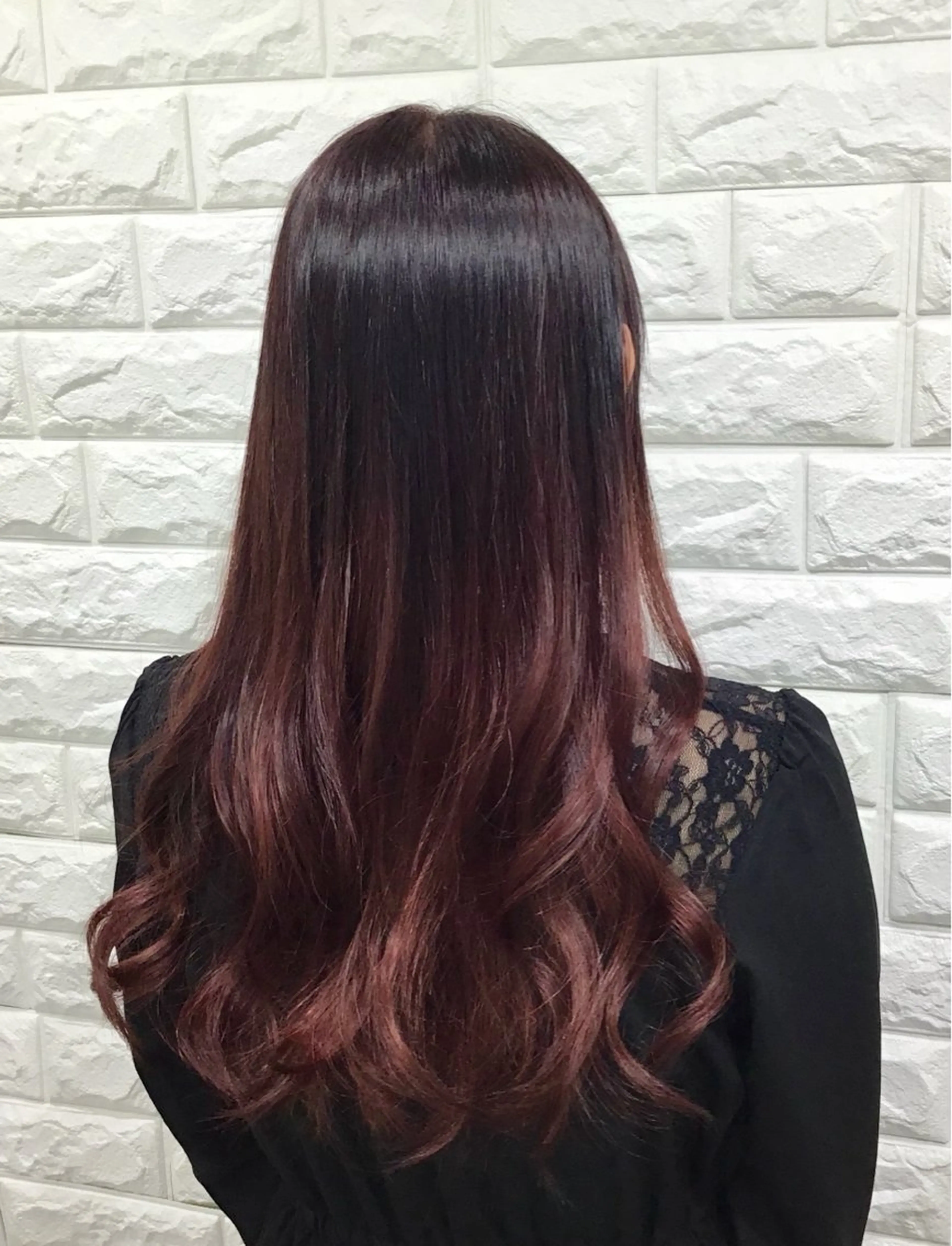 ロング カラー 🤍透明感カラー🤍 Moeのヘアスタイル