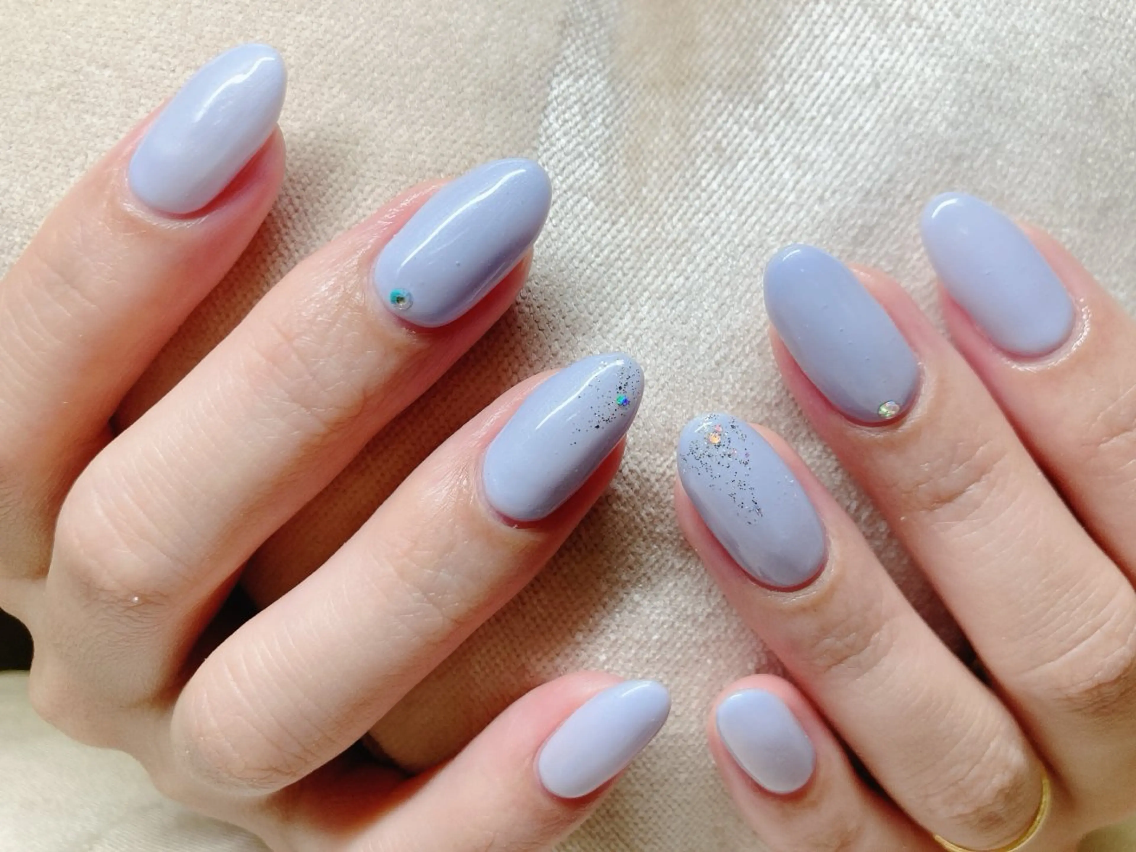 ネイル ECLAT エクラ所属・寺山 千鶴のネイルデザイン