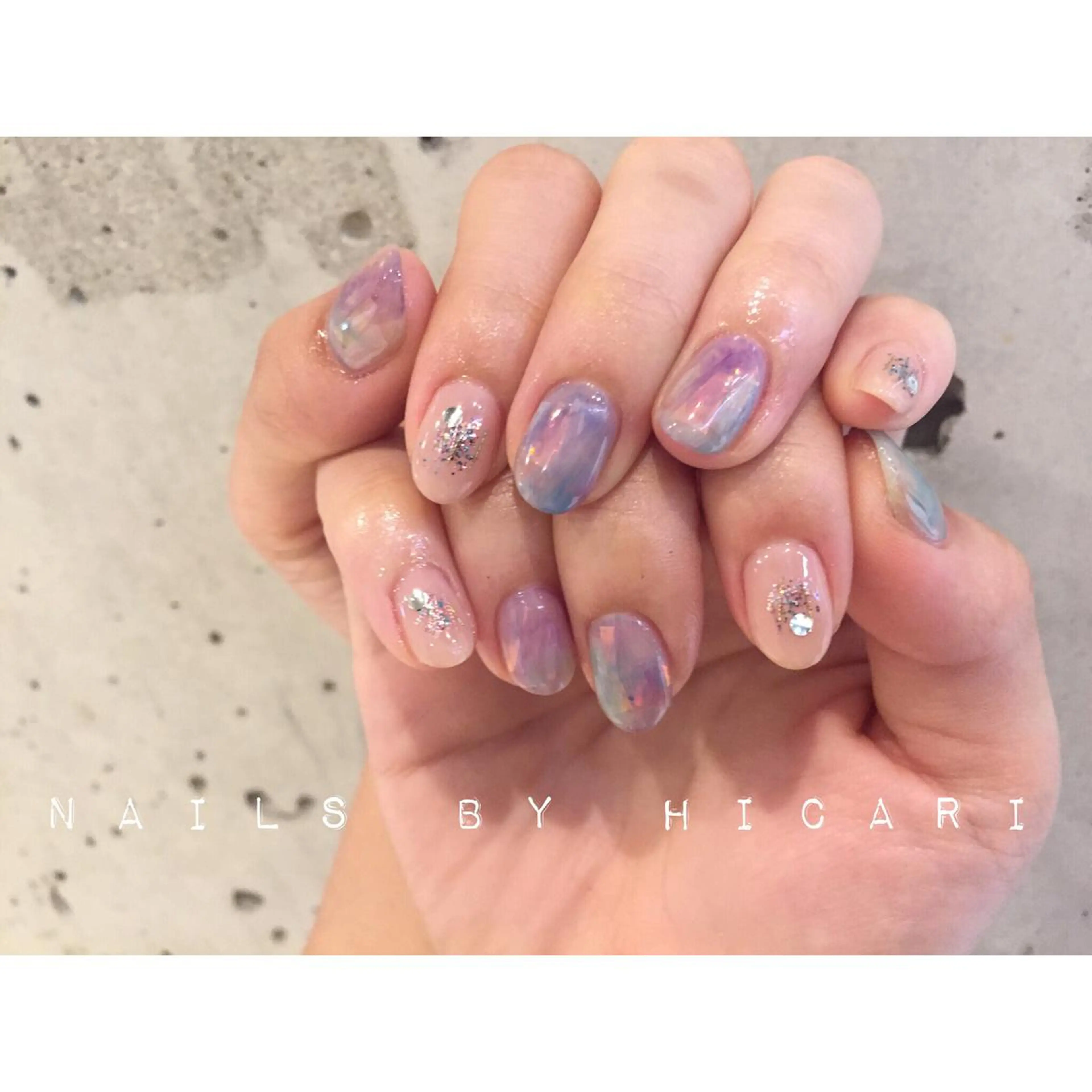 ショート カラー ネイル マツエク・マツパ ジェルネイル ニュアンスネイル パラジェル illum hicariのネイルデザイン