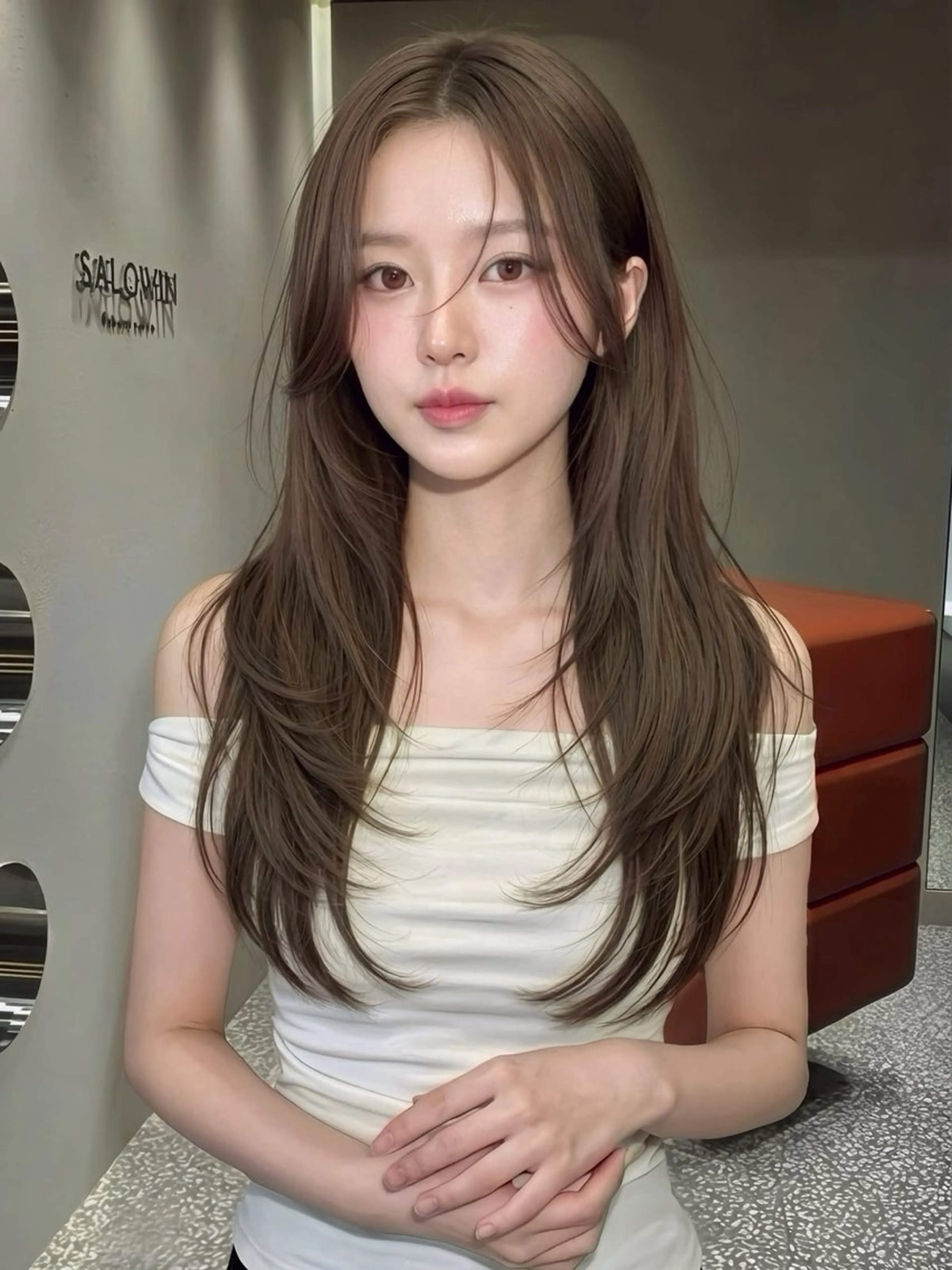 ロング 韓国風レイヤー 日向 GINZAのヘアスタイル