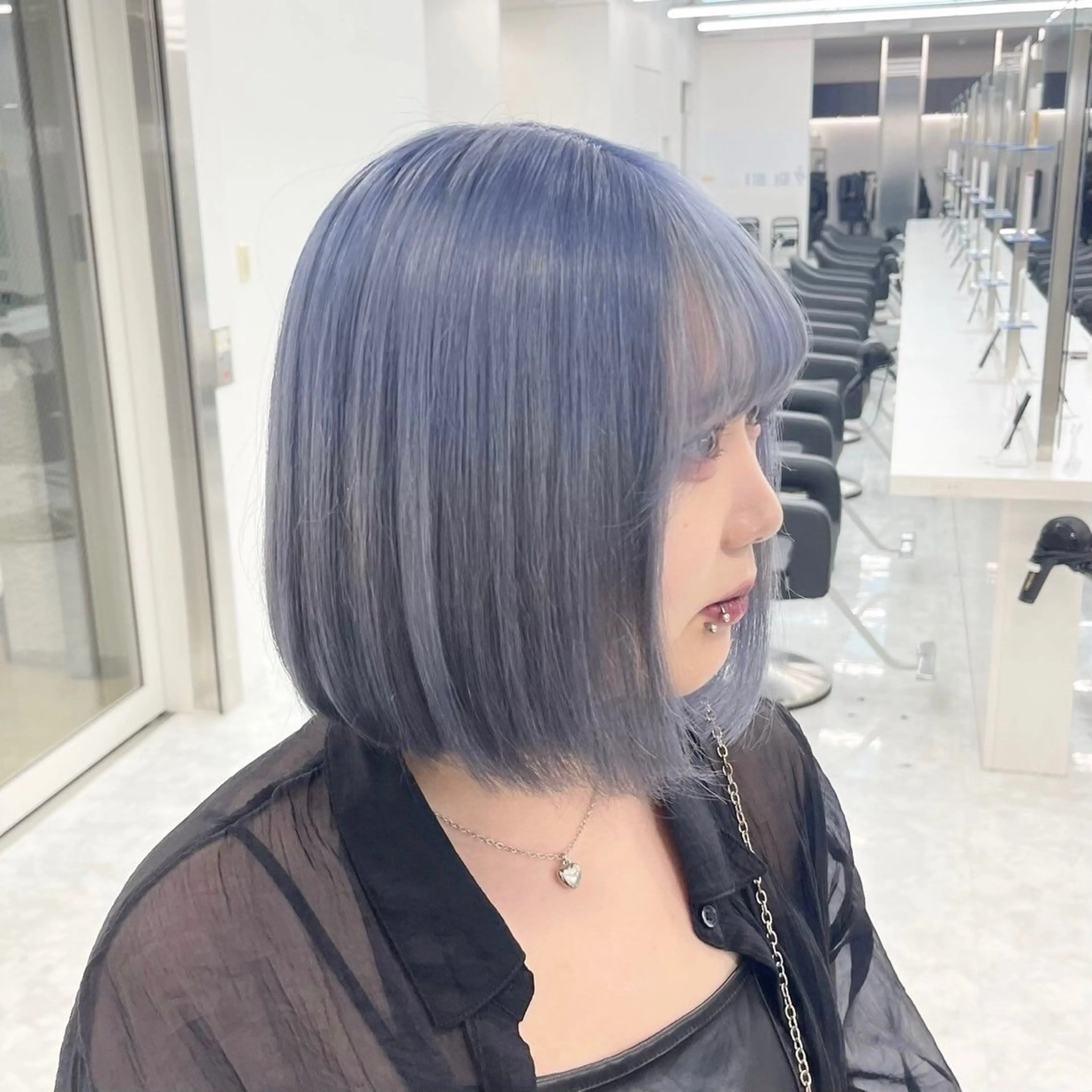 ミディアム ハイトーン/デザイン ⛓️mai🖤のヘアスタイル