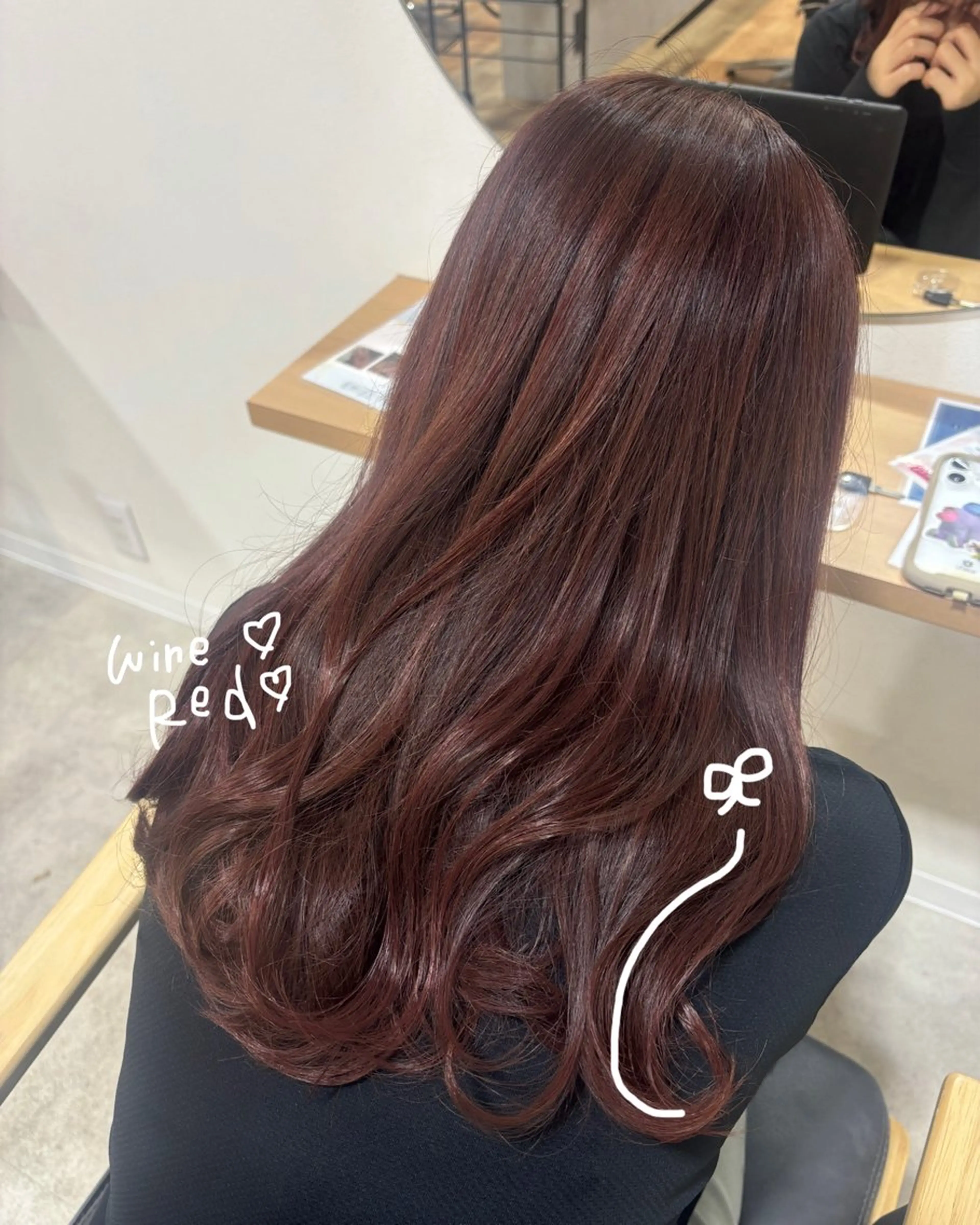 セミロング カラー レッドカラー カット ヘアカラー トリートメント regalo Acari🍎のヘアスタイル