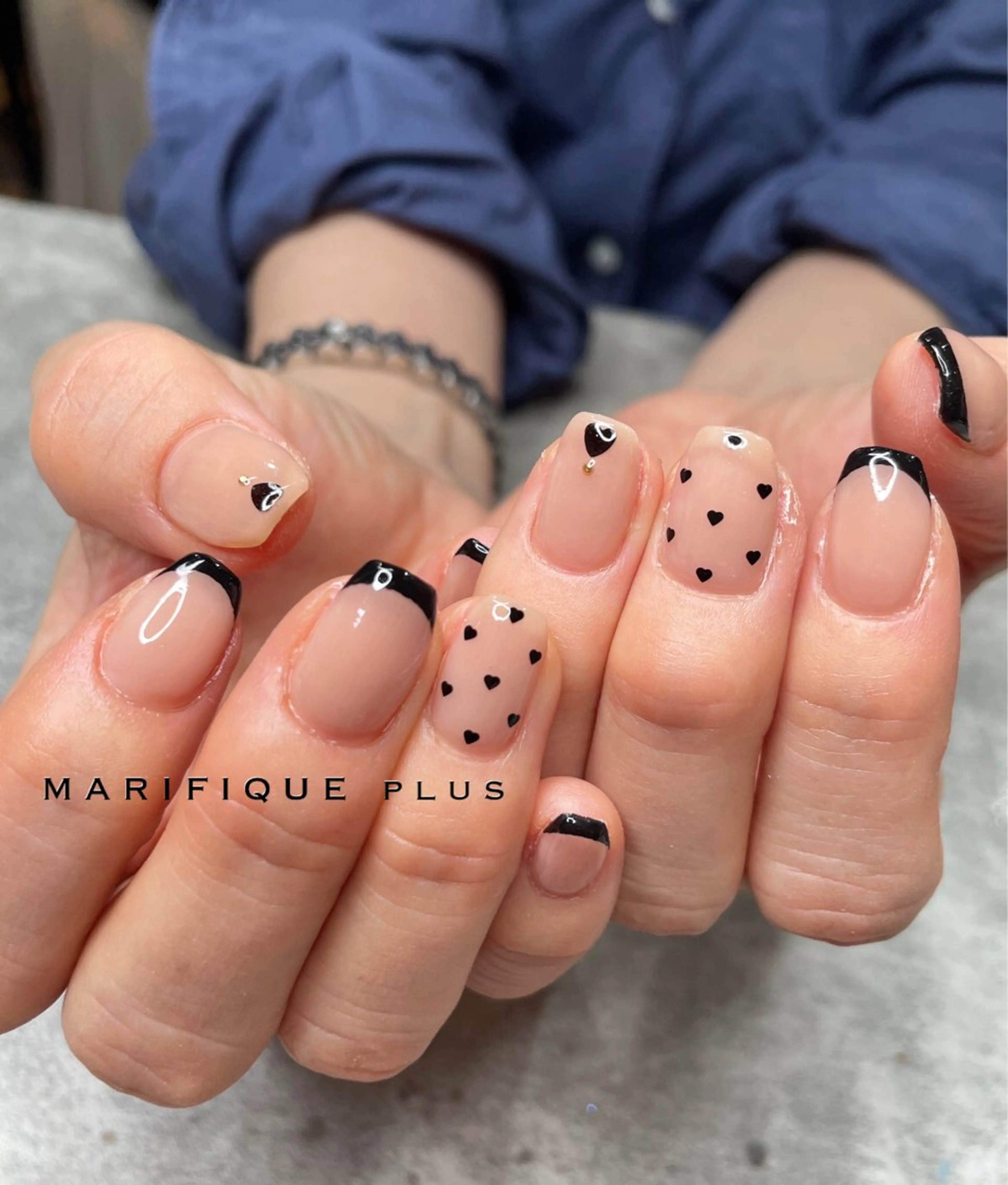 ネイル フレンチネイル ハート ホログラムネイル シンプルネイル ハンドネイル ma riのネイルデザイン