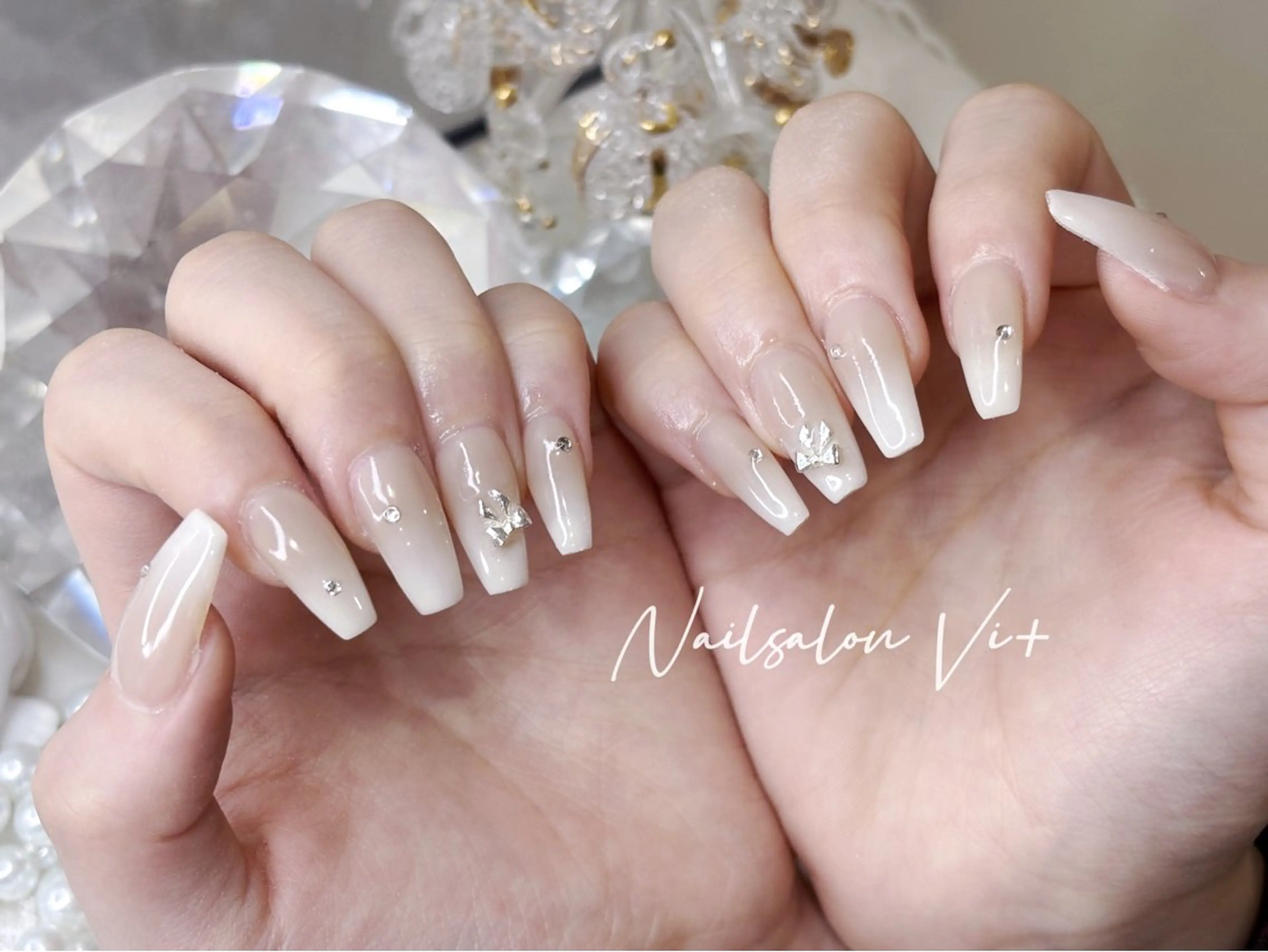 ネイル ハンドネイル Nailsalon Vi+ももか🩷のネイルデザイン