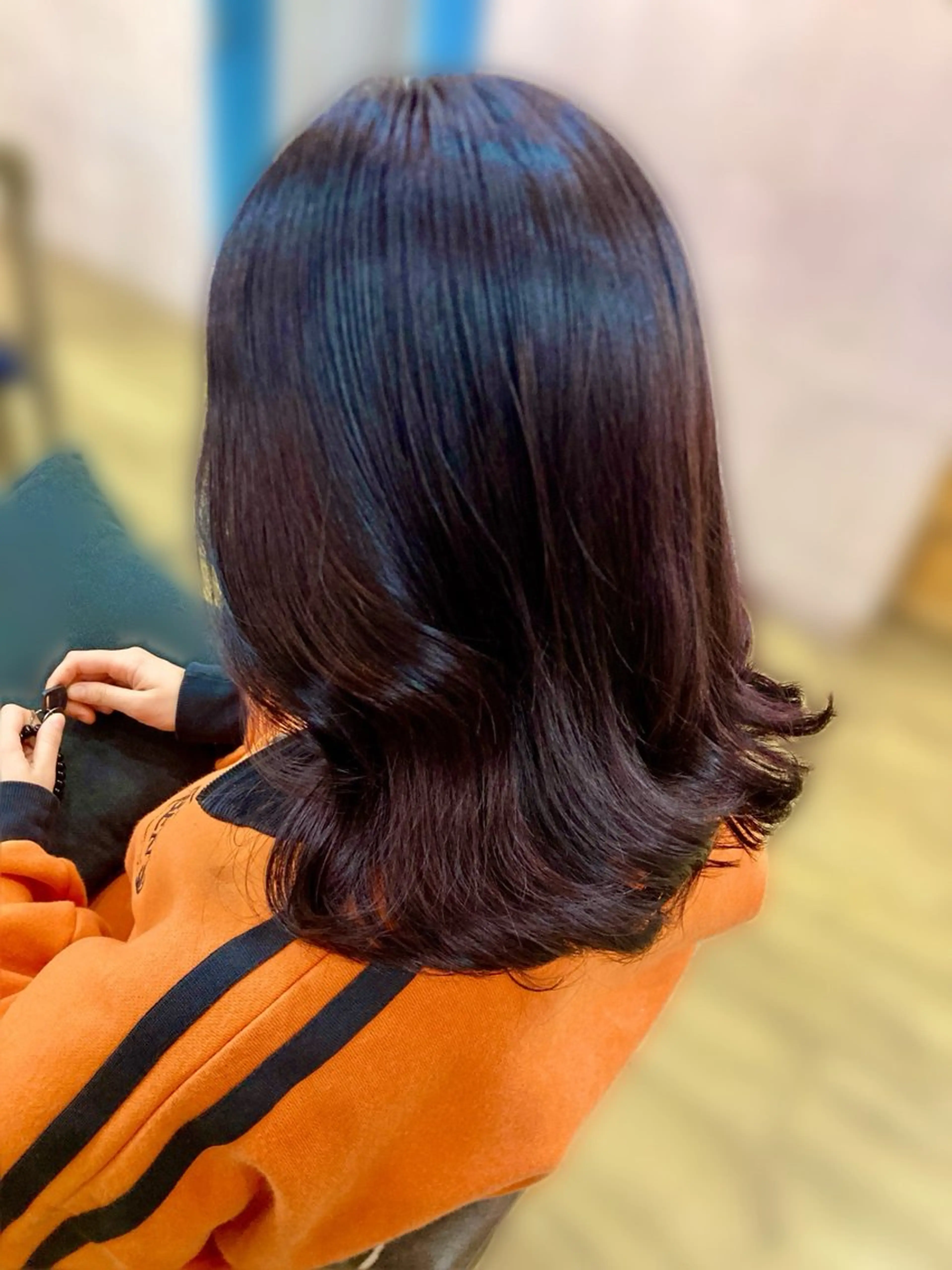 セミロング カラー ✨️髪質改善✨️長嶋 美春のヘアスタイル