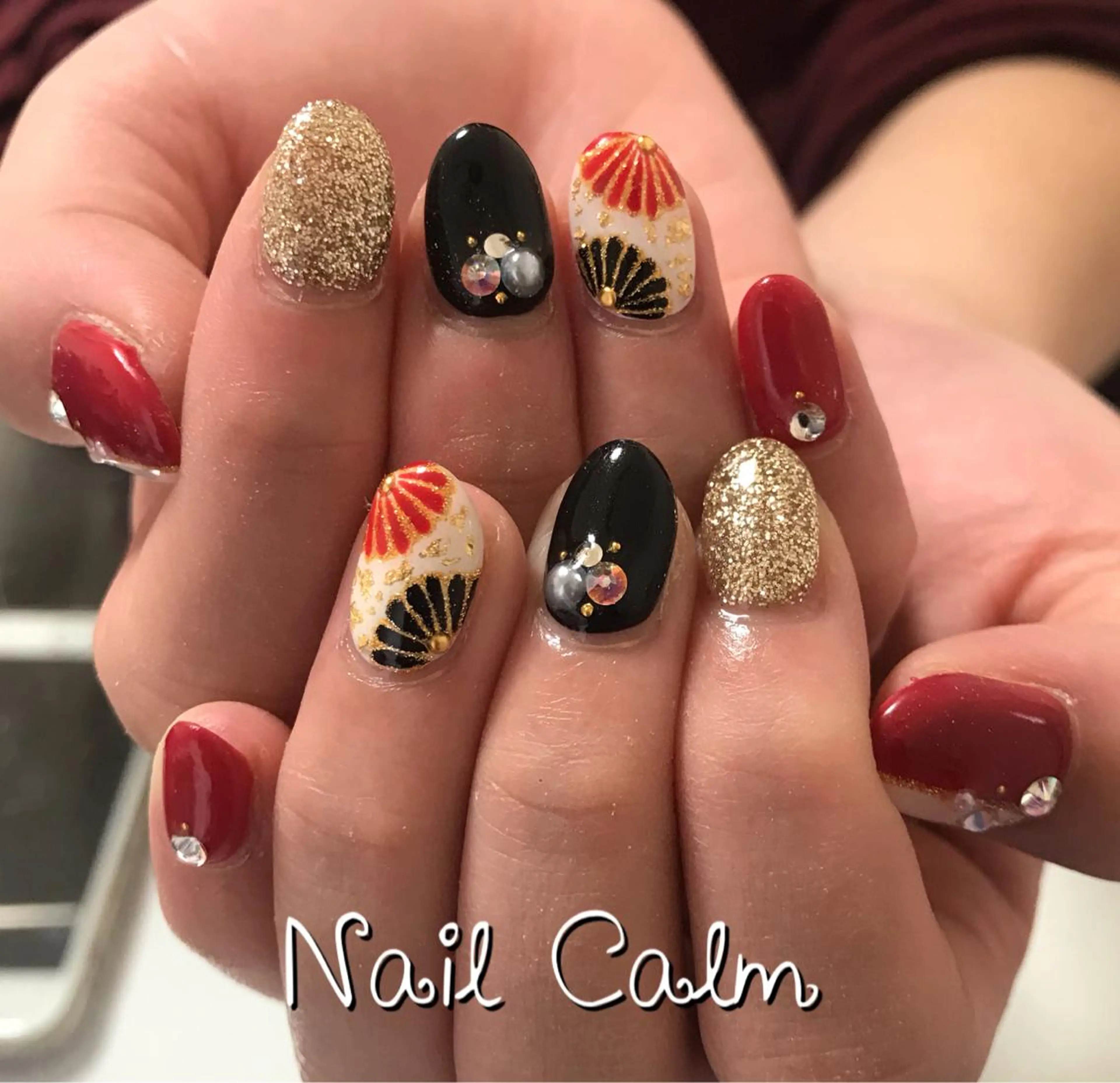 ネイル 成人式 ハンドネイル プライベートサロン Calmのネイルデザイン