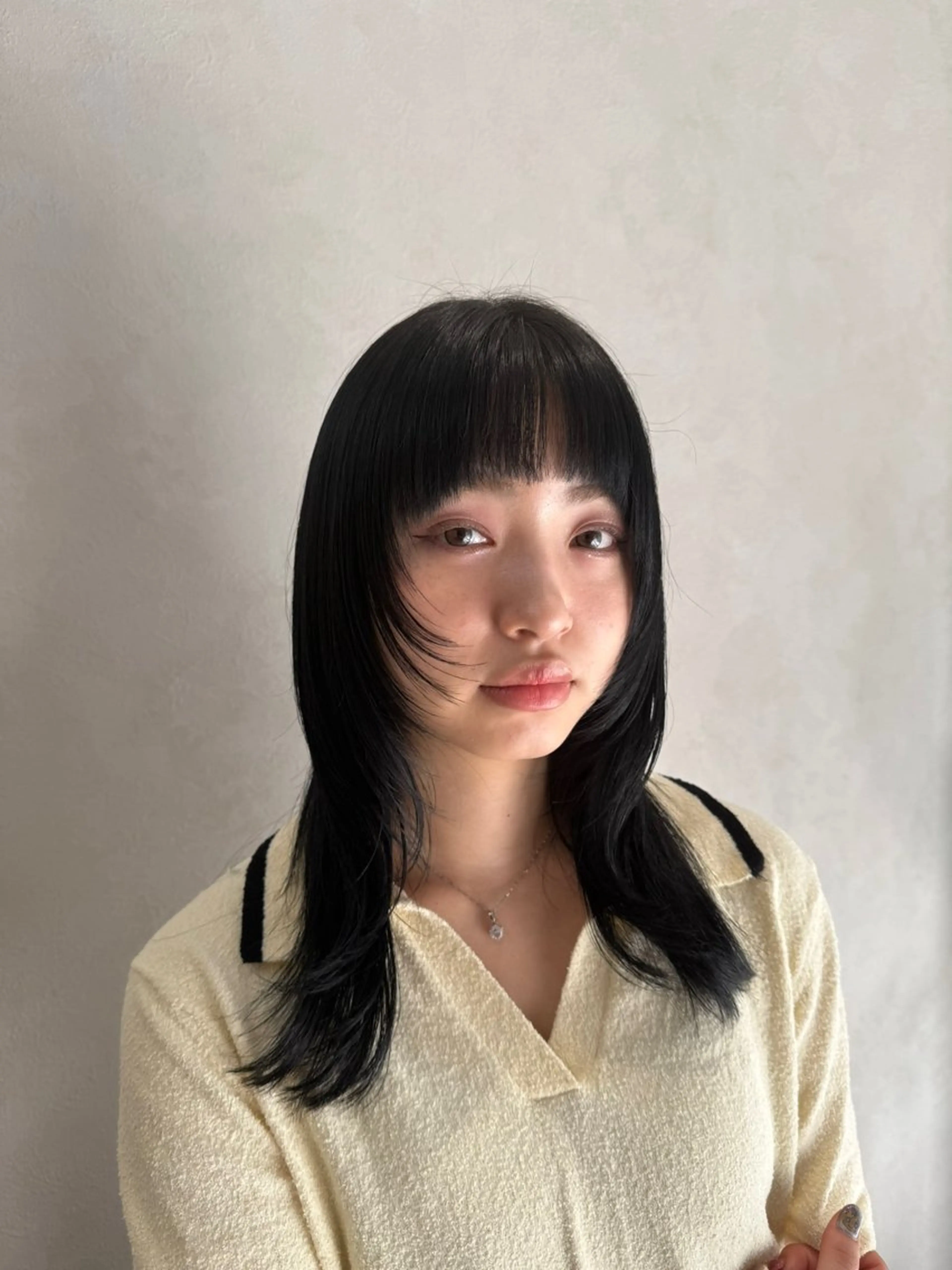 ミディアム カラー ブリーチ カット ヘアカラー トリートメント 有田裕真 【ブリーチカラー】のヘアスタイル