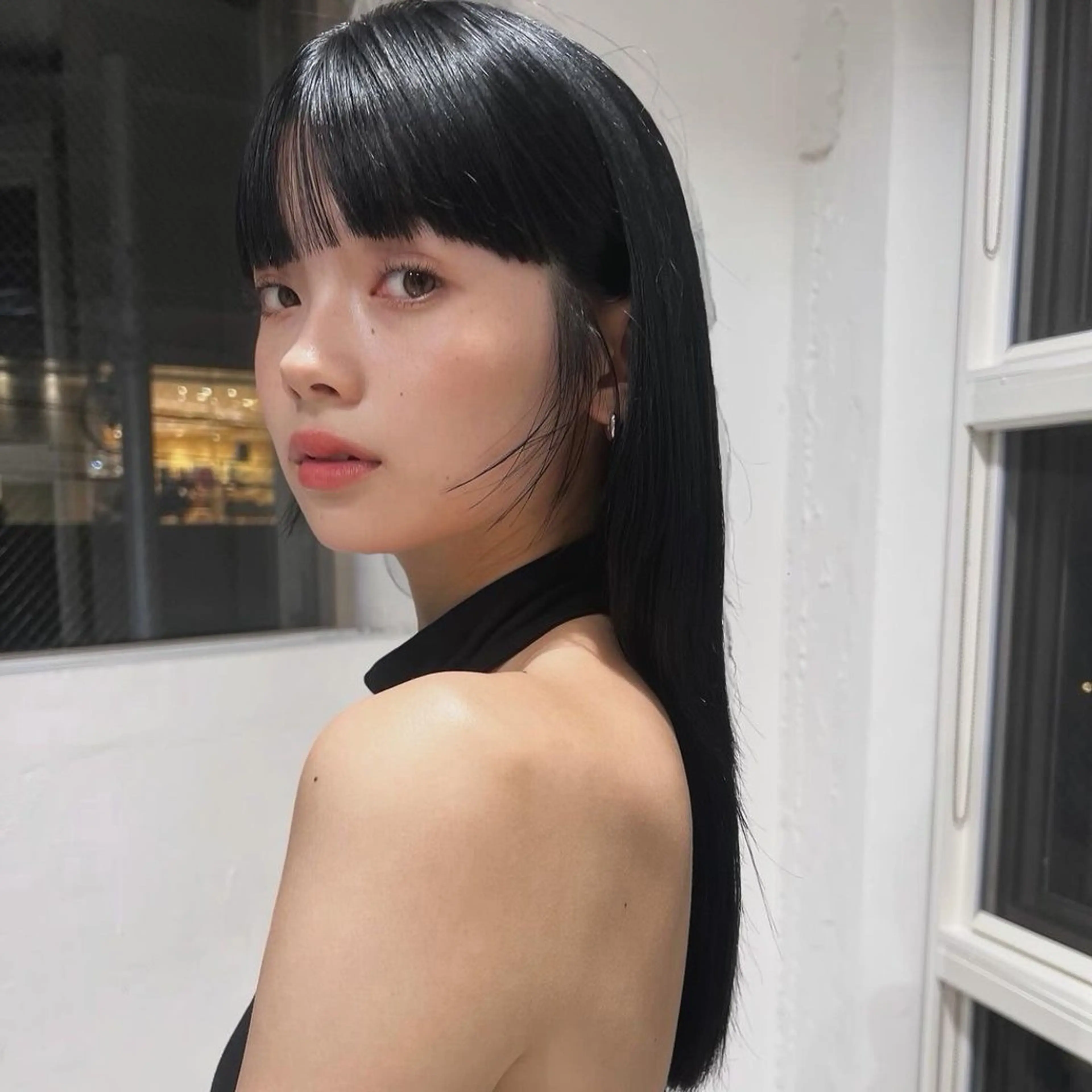 セミロング カット無料内田 海香のヘアスタイル