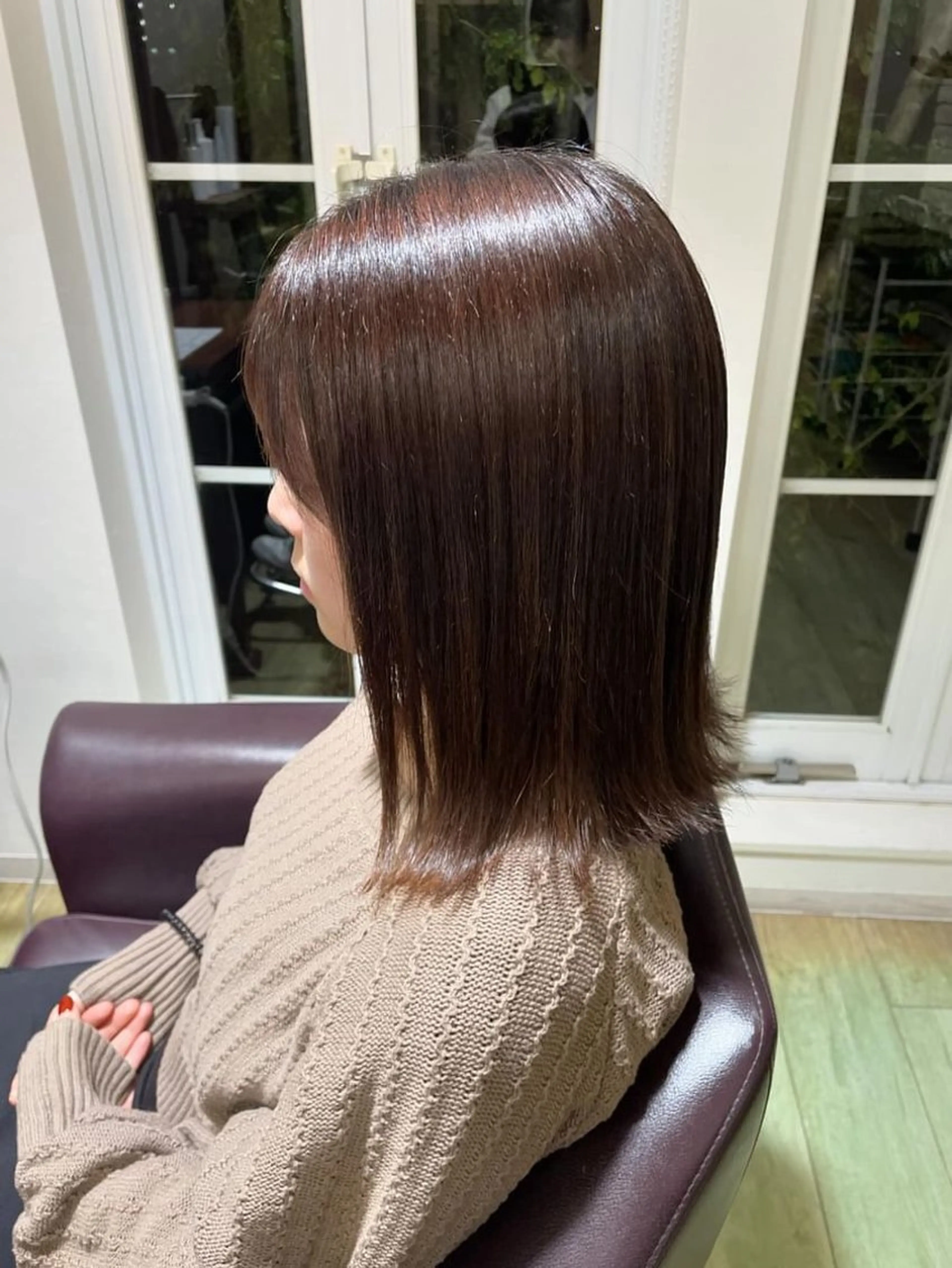 ミディアム 外ハネヘア 高村 りなのヘアスタイル