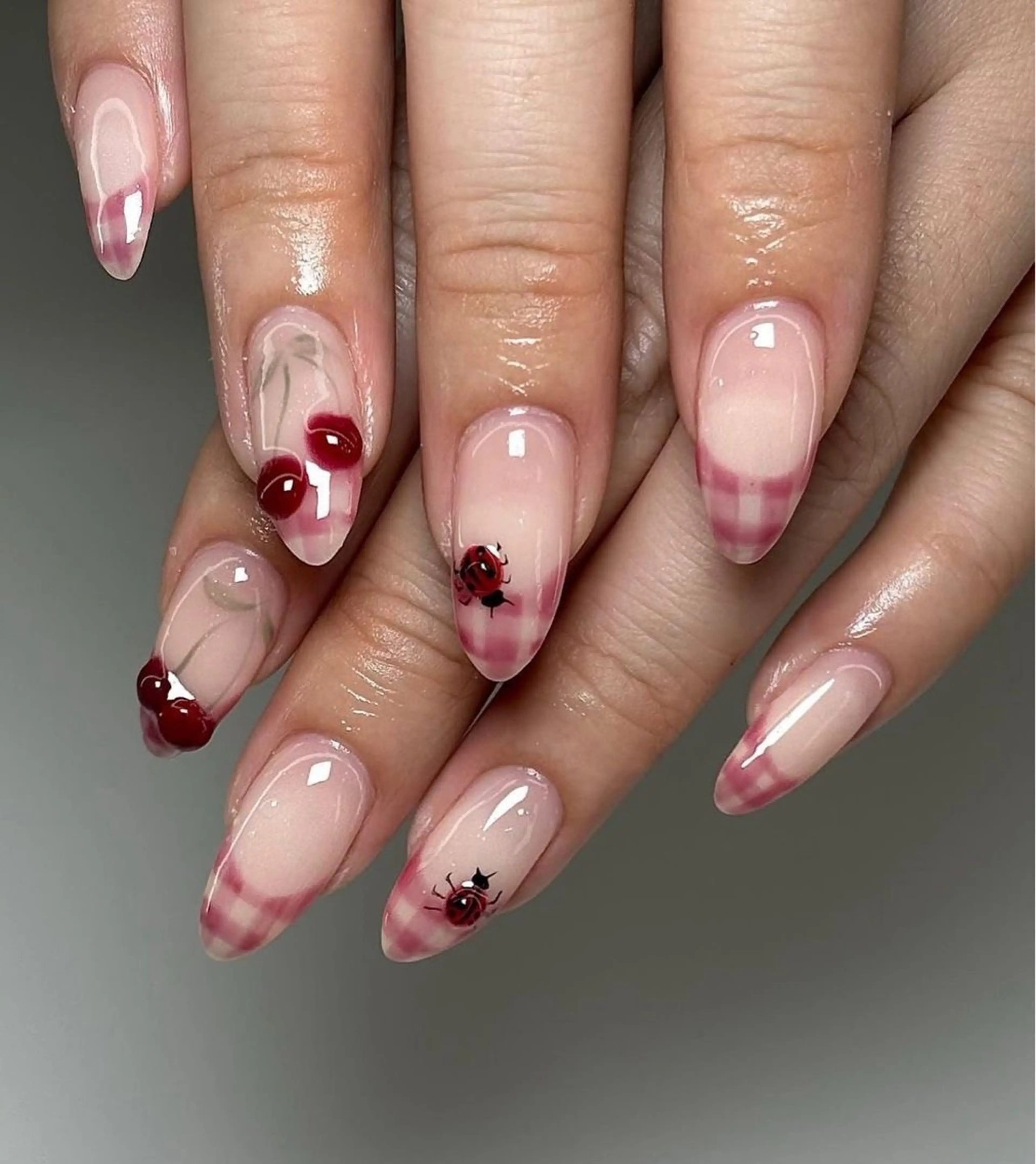 ネイル キラキラネイル 韓国ネイル 持ち込み ワンホンネイル ハンドネイル JOSIE nail studioのネイルデザイン