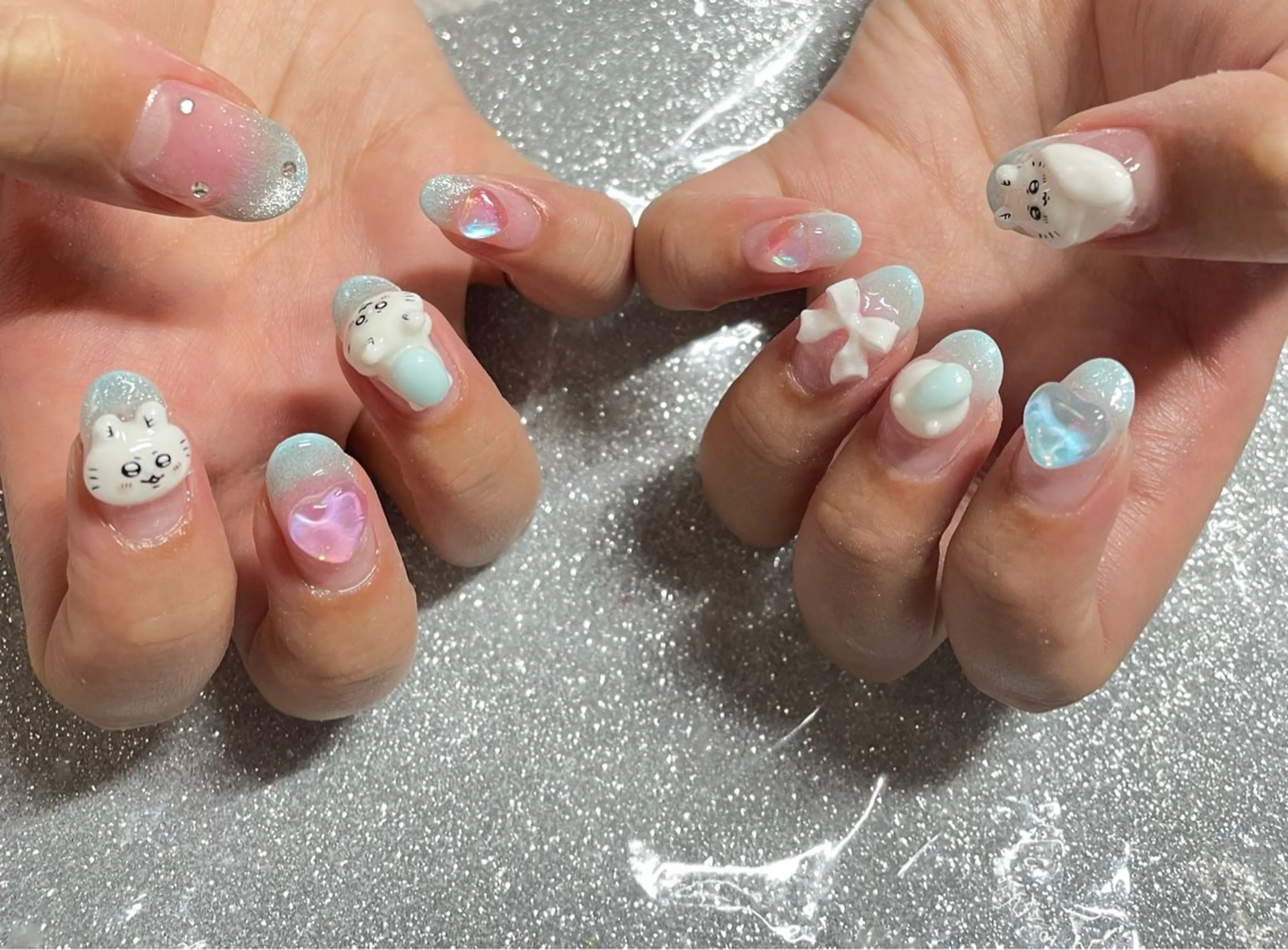 ネイル ハンドネイル VIERU 🌈🎀💖のネイルデザイン