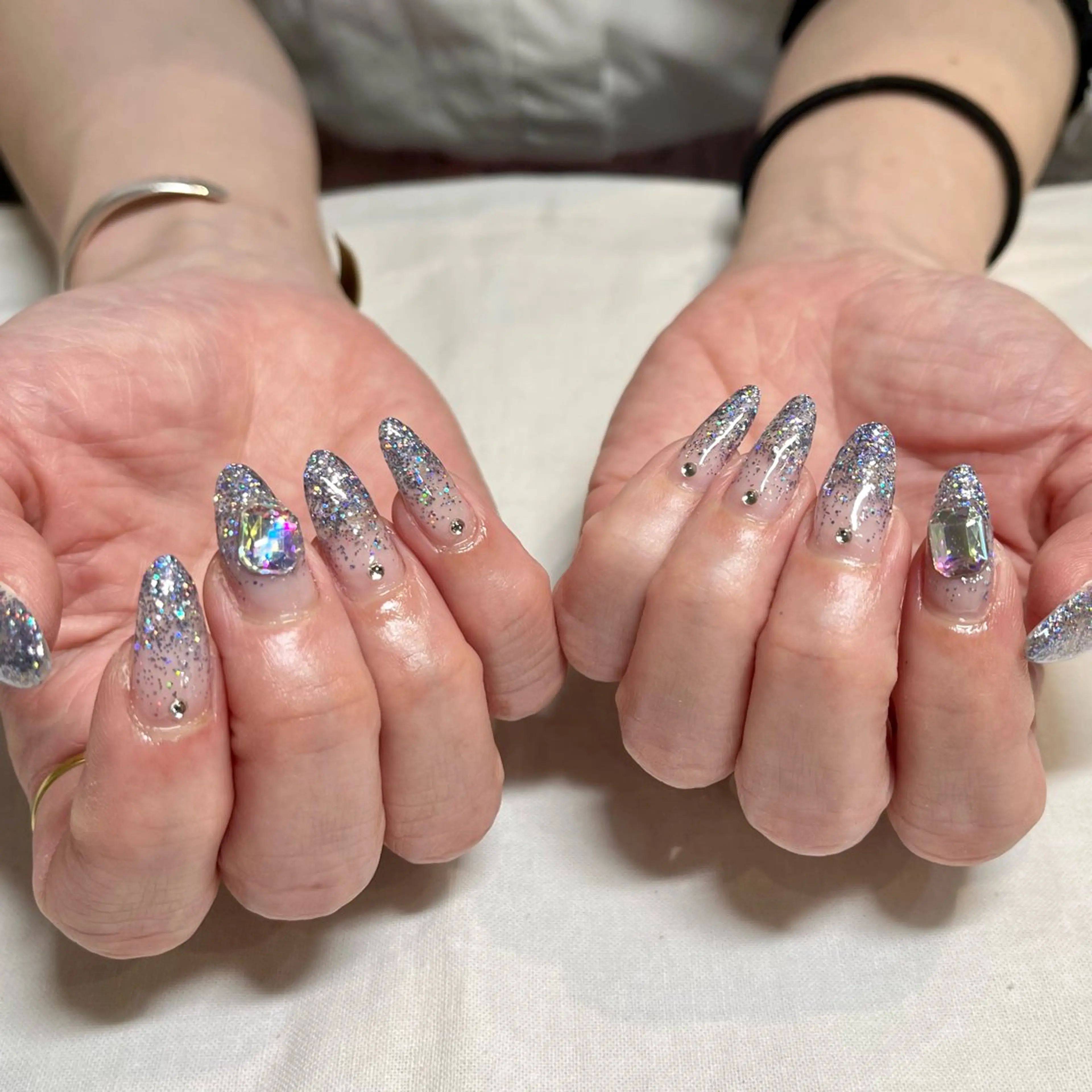 ネイル ブルー ラメ(グリッター) ラメグラデーション nail room Hotori.のネイルデザイン