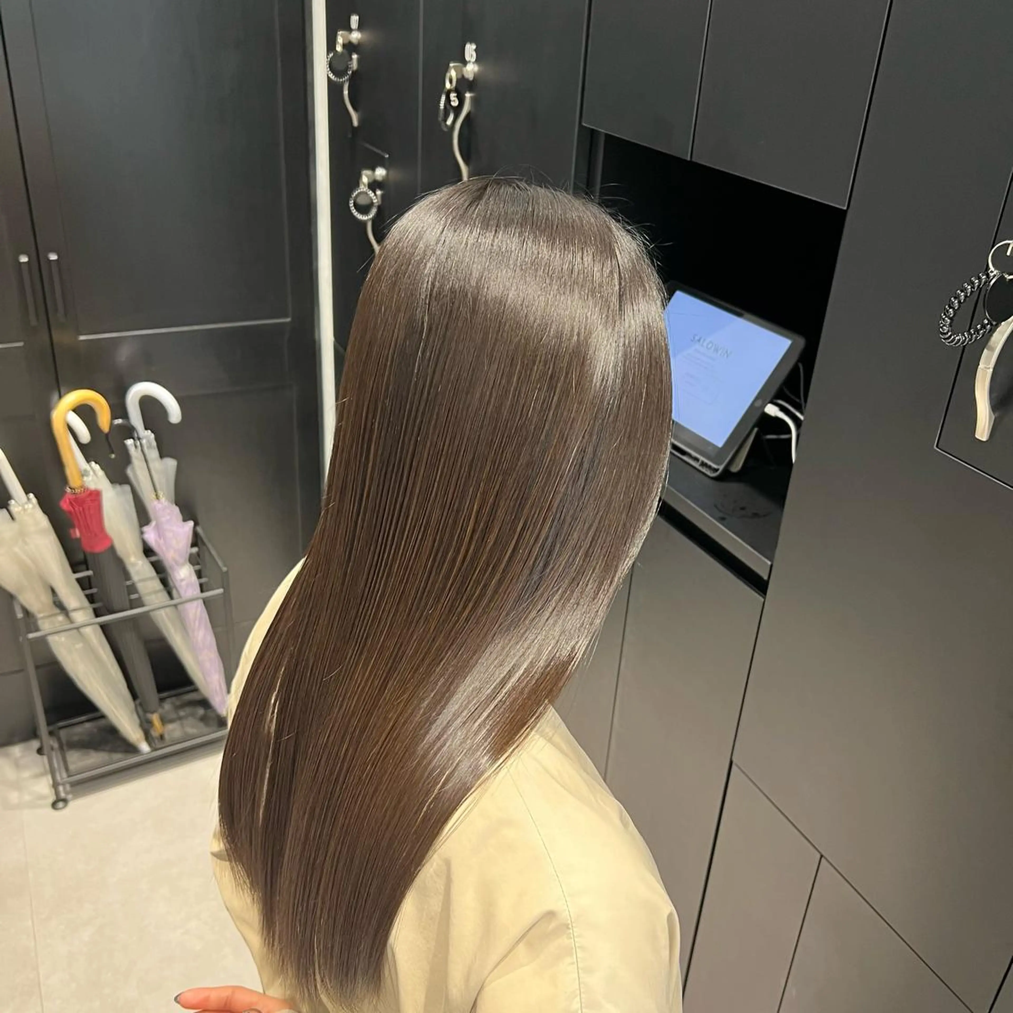 ロング カラー 縮毛矯正　野口 恵のヘアスタイル