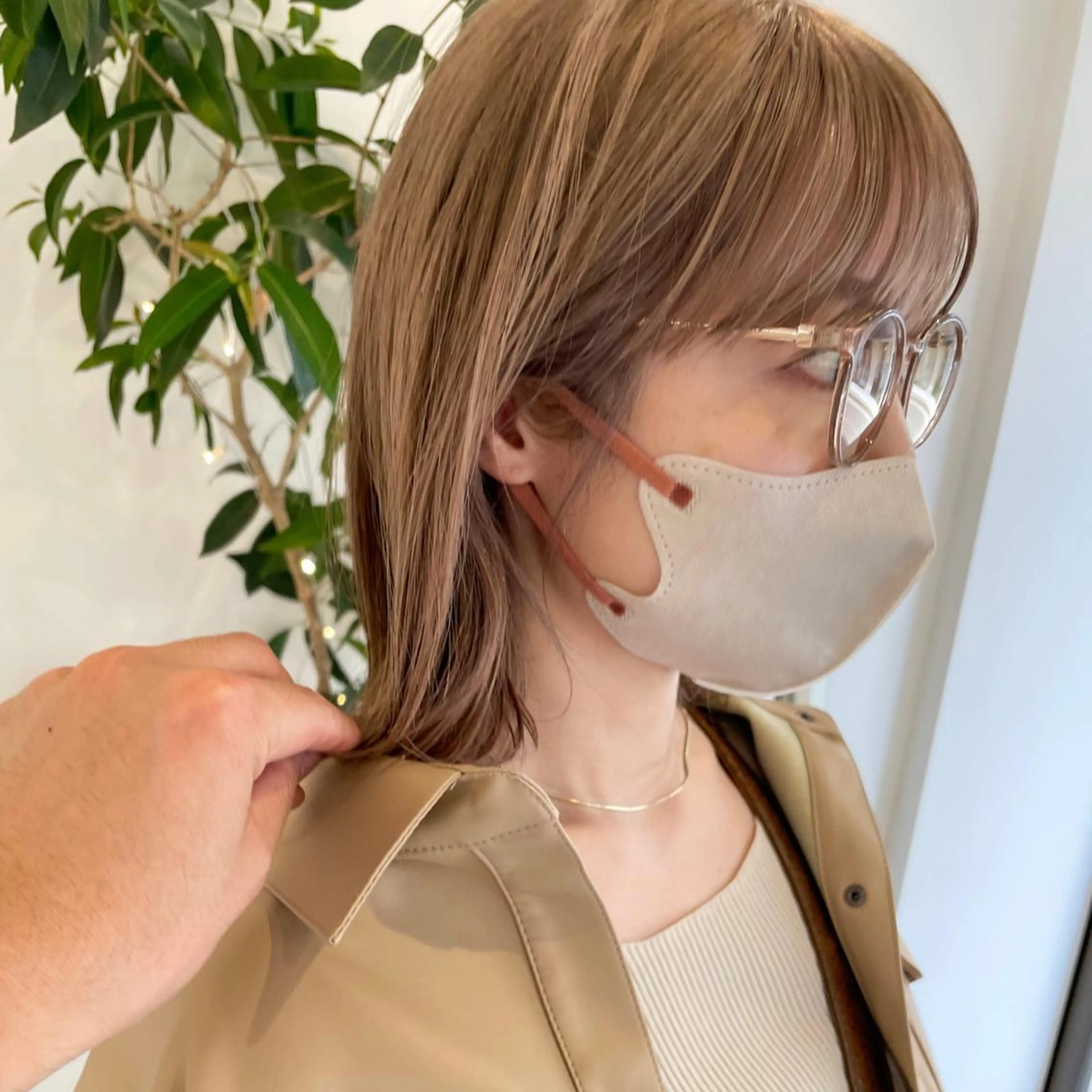 ミディアム 切りっぱなしボブ ボブ 顔まわりレイヤー レイヤーカット 可愛いパーマスタイル といえばISSEYのヘアスタイル