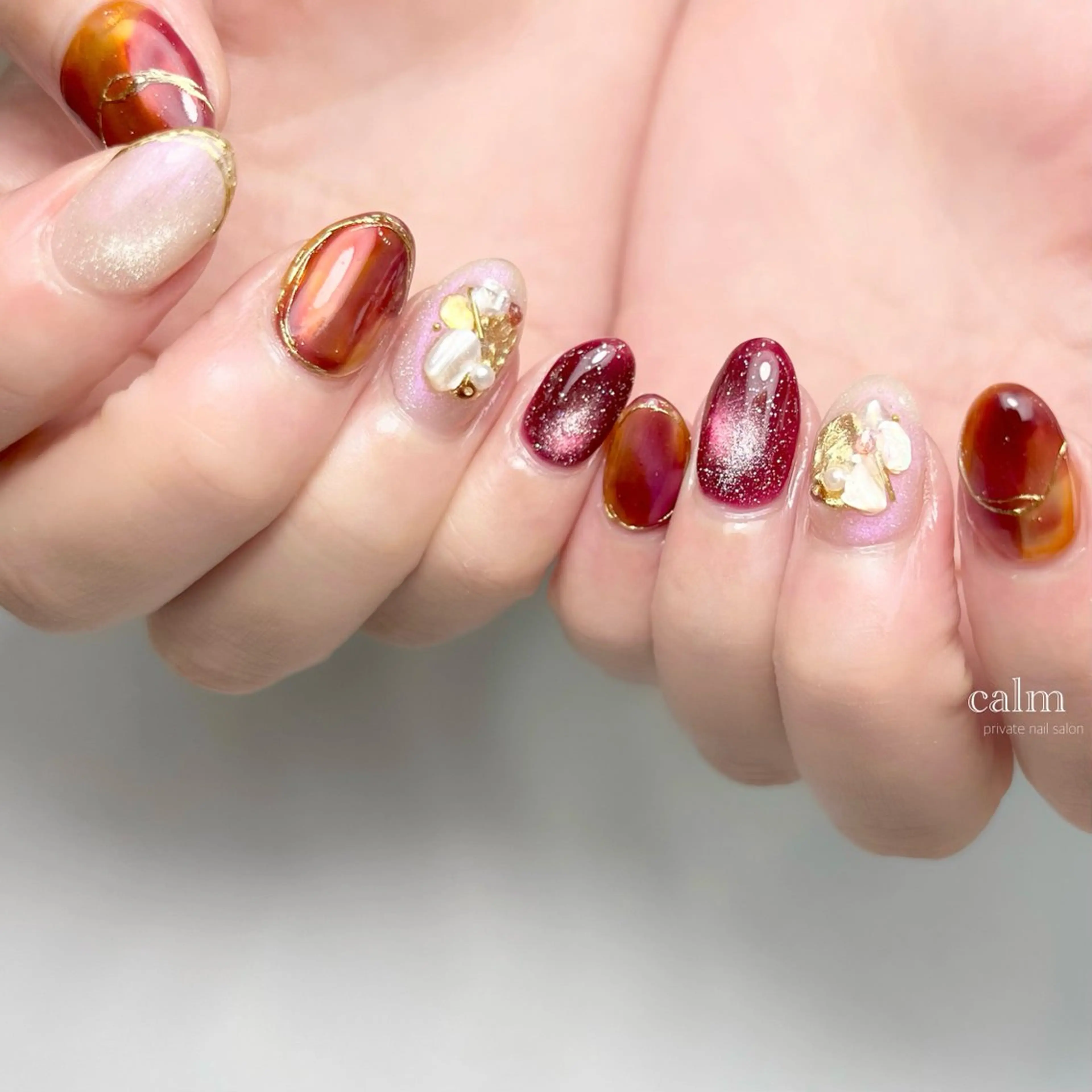 ネイル ハンドネイル calm 〔ｶｰﾑ〕のネイルデザイン