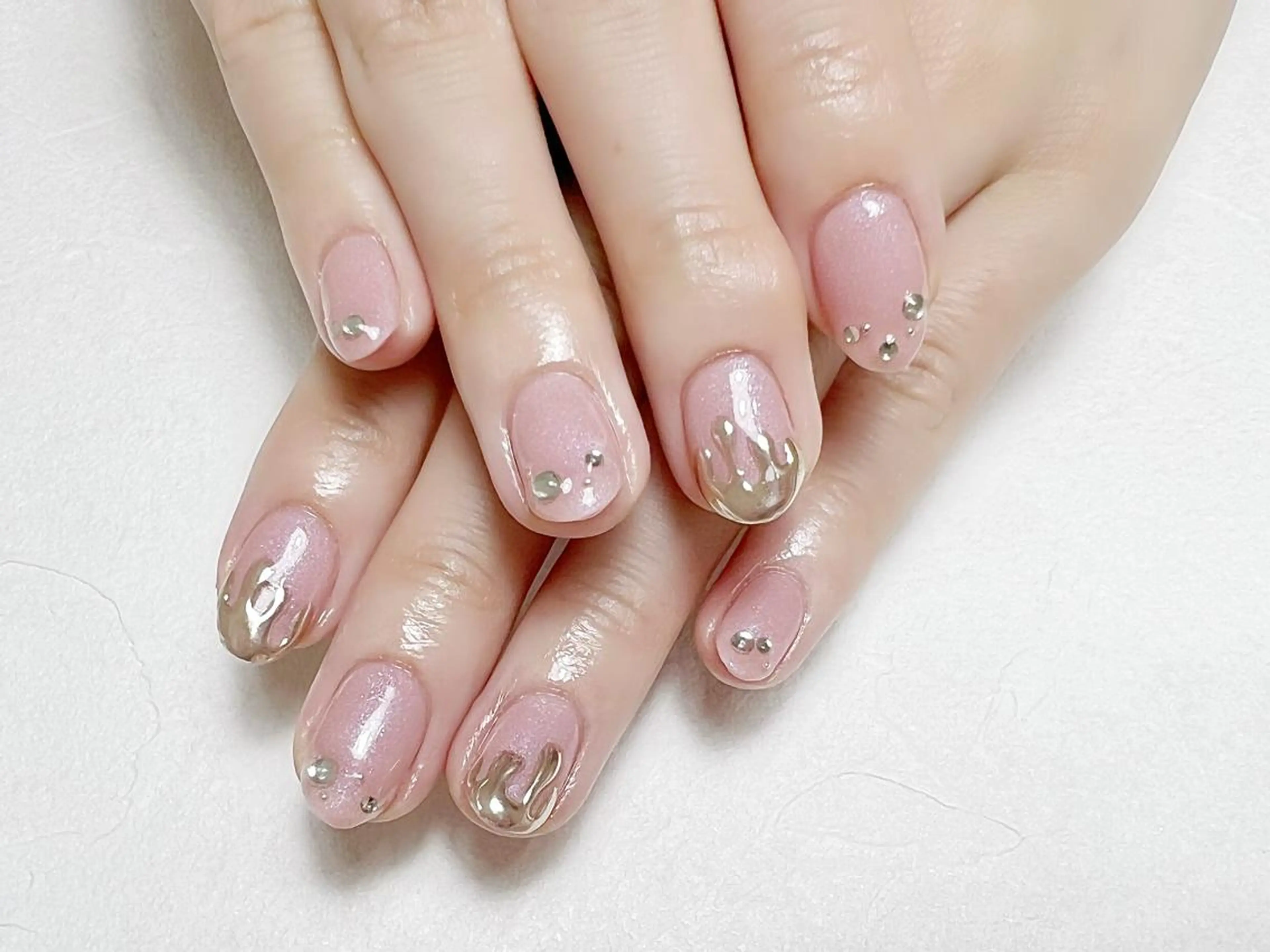 ネイル アートネイル キラキラネイル ミラーネイル ピンク ストーンネイル rouse nail RISATOのネイルデザイン