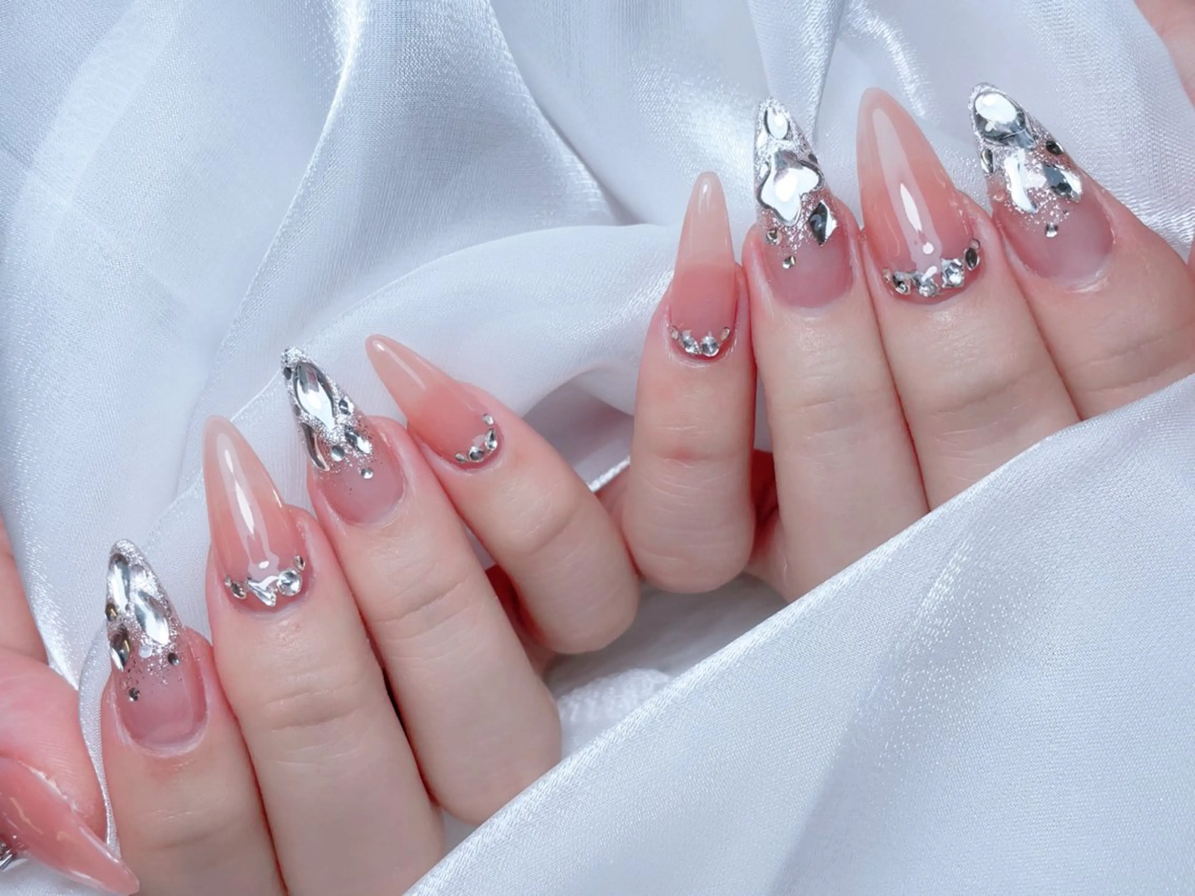 ネイル ハンドネイル M🌷nail 長さだし専門店のネイルデザイン
