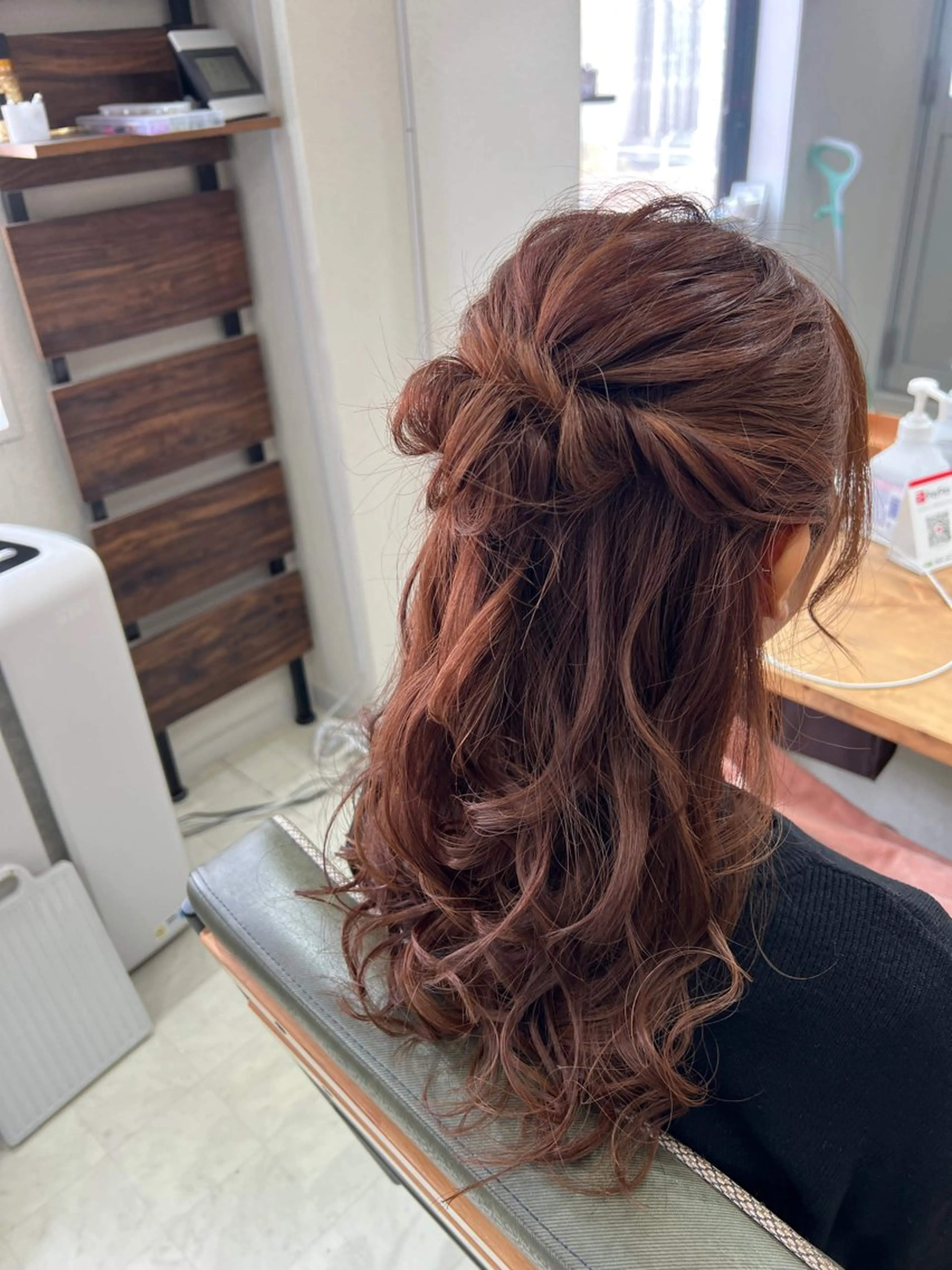 セミロング ヘアアレンジ ハーフアップ 山室 敬義のヘアスタイル