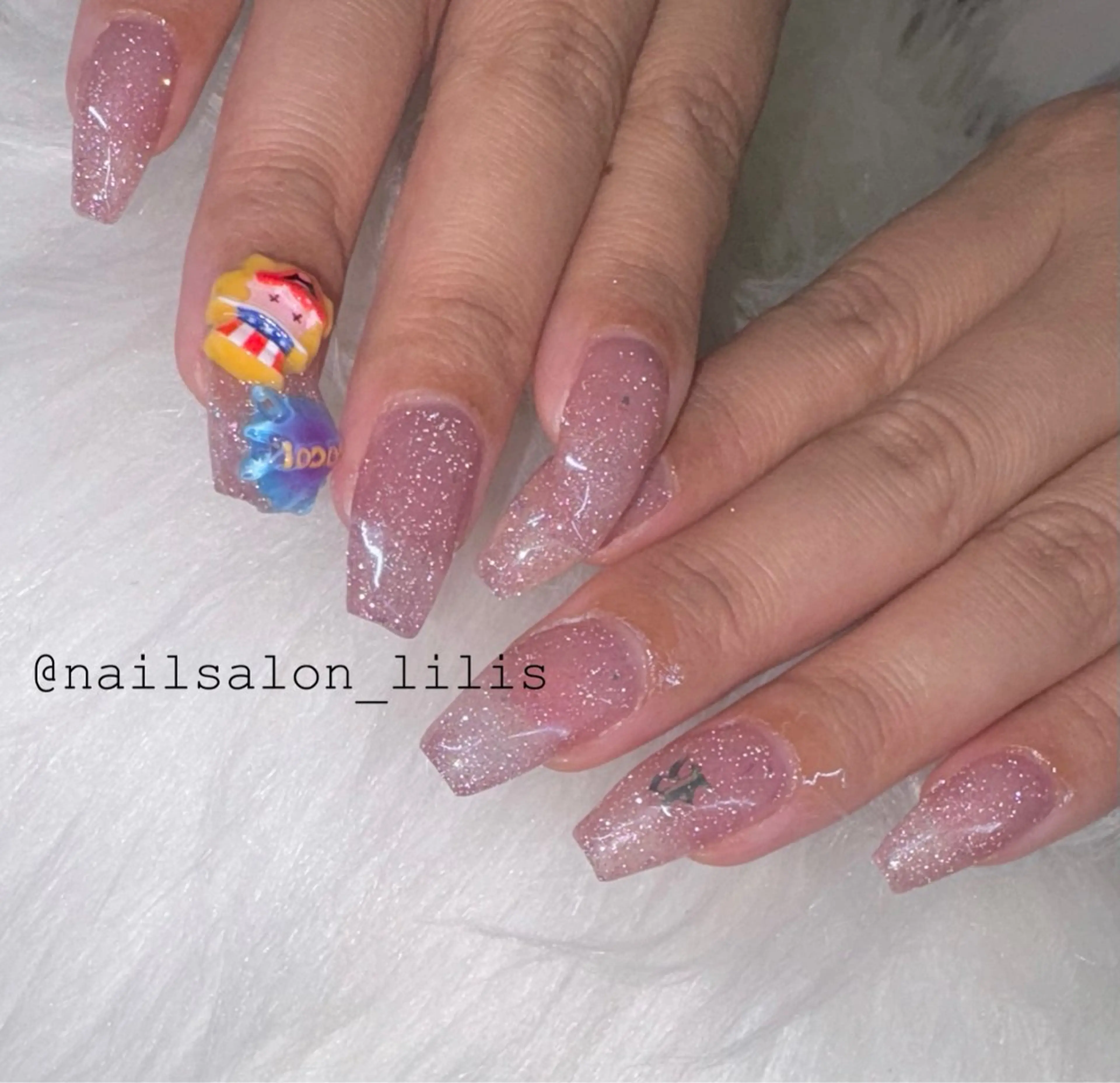 ネイル ハンドネイル nailsalon Lilisのネイルデザイン
