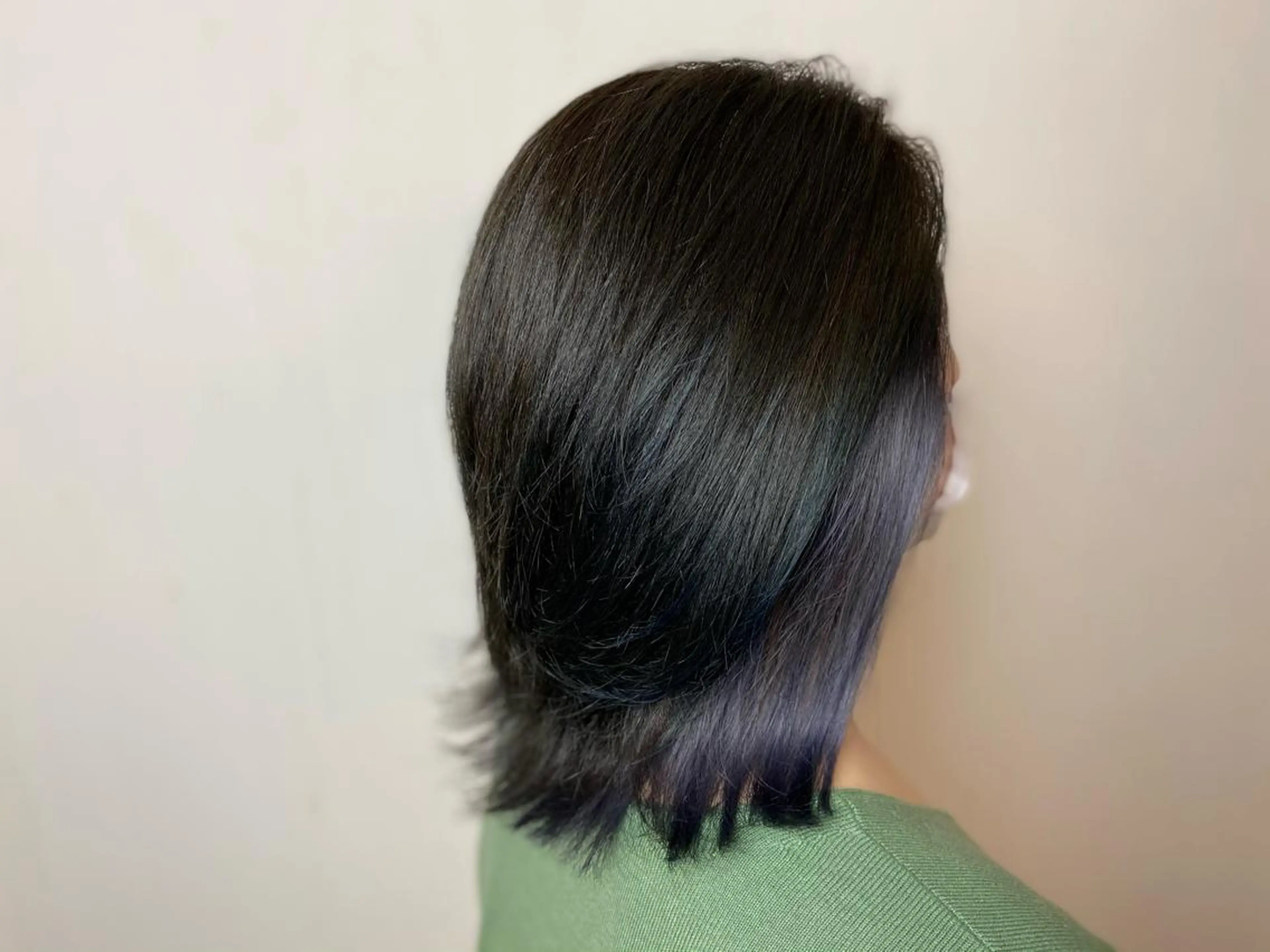 ショート カラー ブルーカラー インナーカラー ハラ ルイスのヘアスタイル