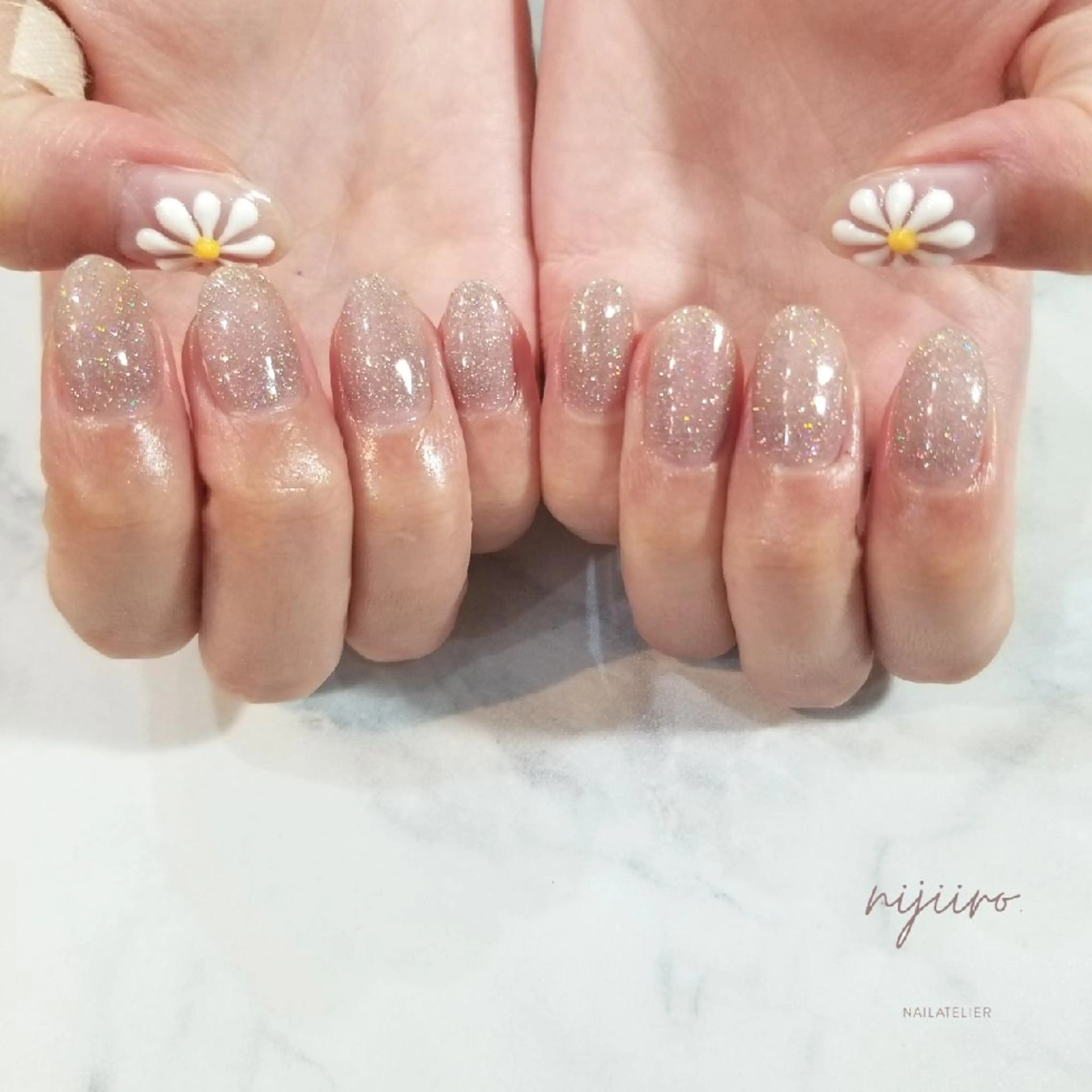 ネイル フラッシュネイル ハンドネイル nijiiro🌈 サトウのネイルデザイン