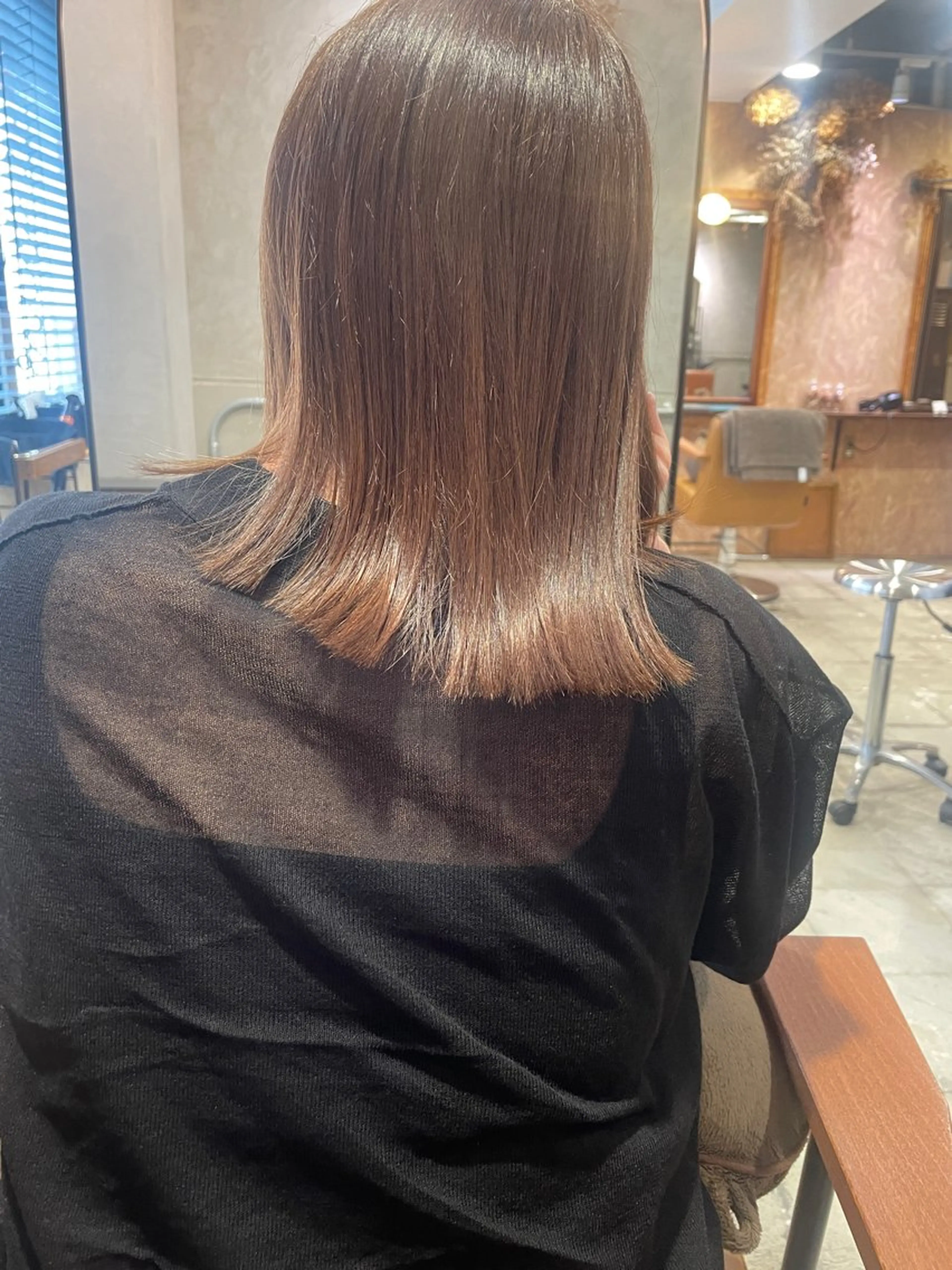 セミロング ヘアカラー トリートメント さの あやねのヘアスタイル